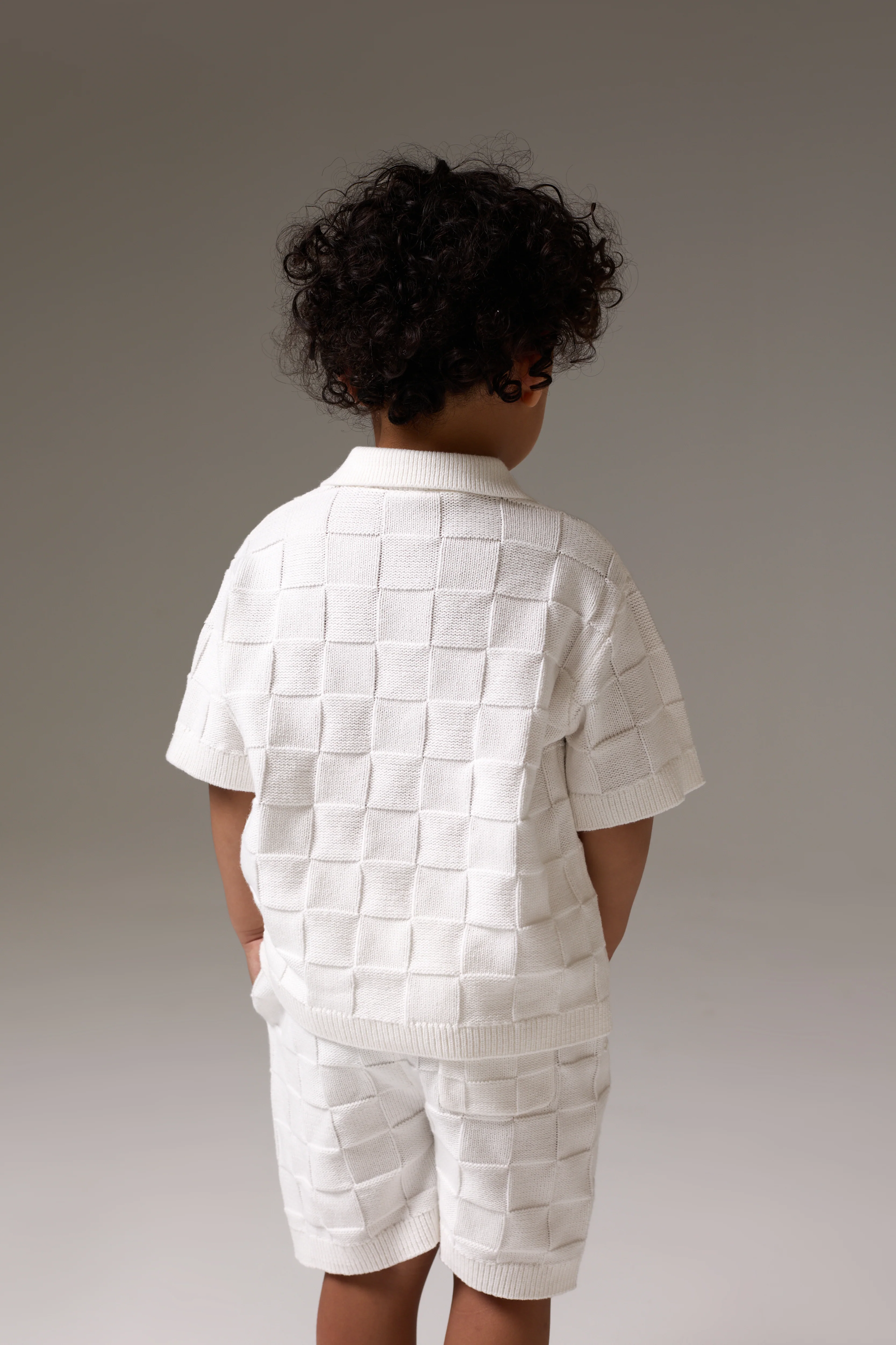 KIDS CHECKERBOARD KNITTED SHIRT - OFF WHITE