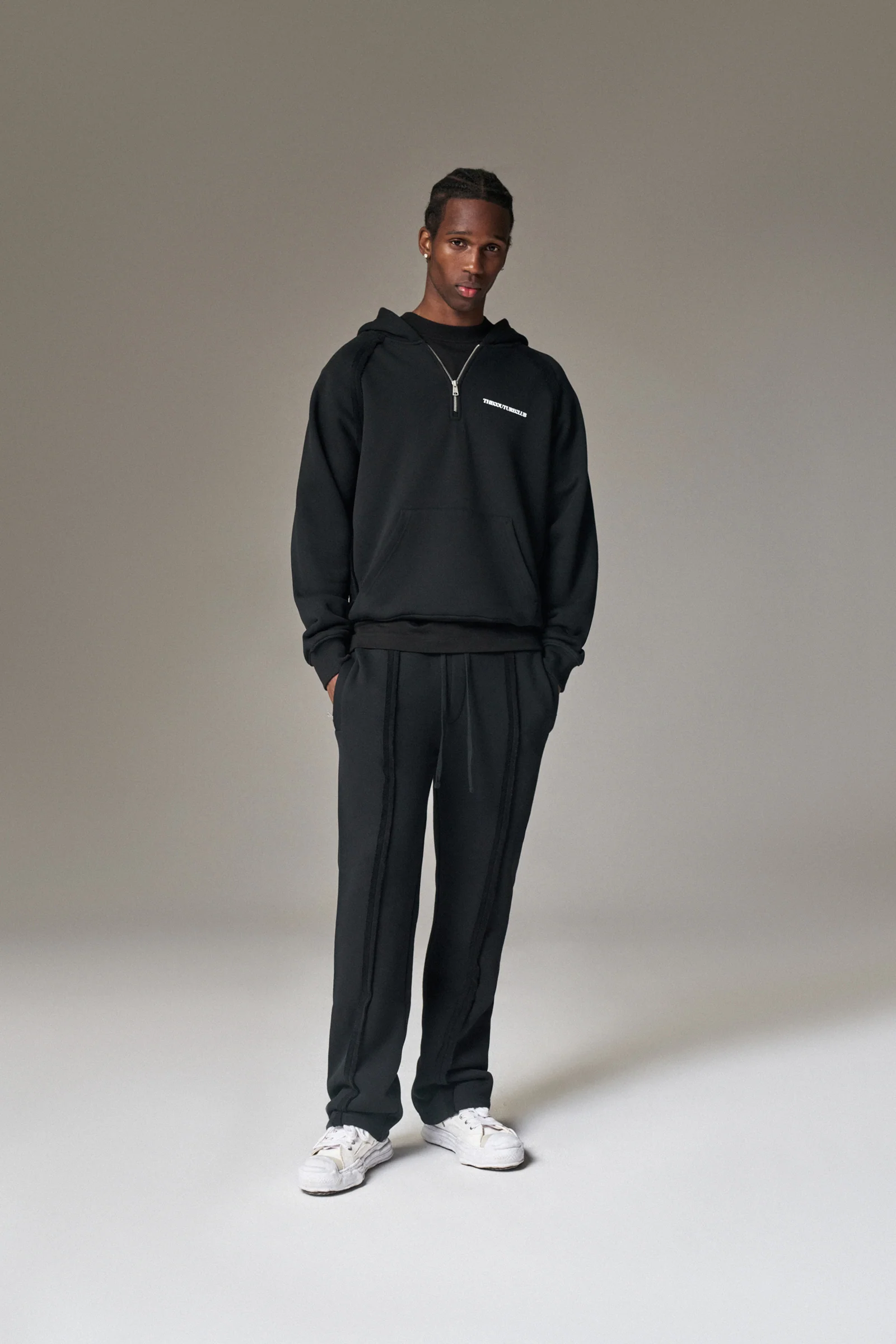 COPYRIGHT QUARTER ZIP HOODIE  - BLACK