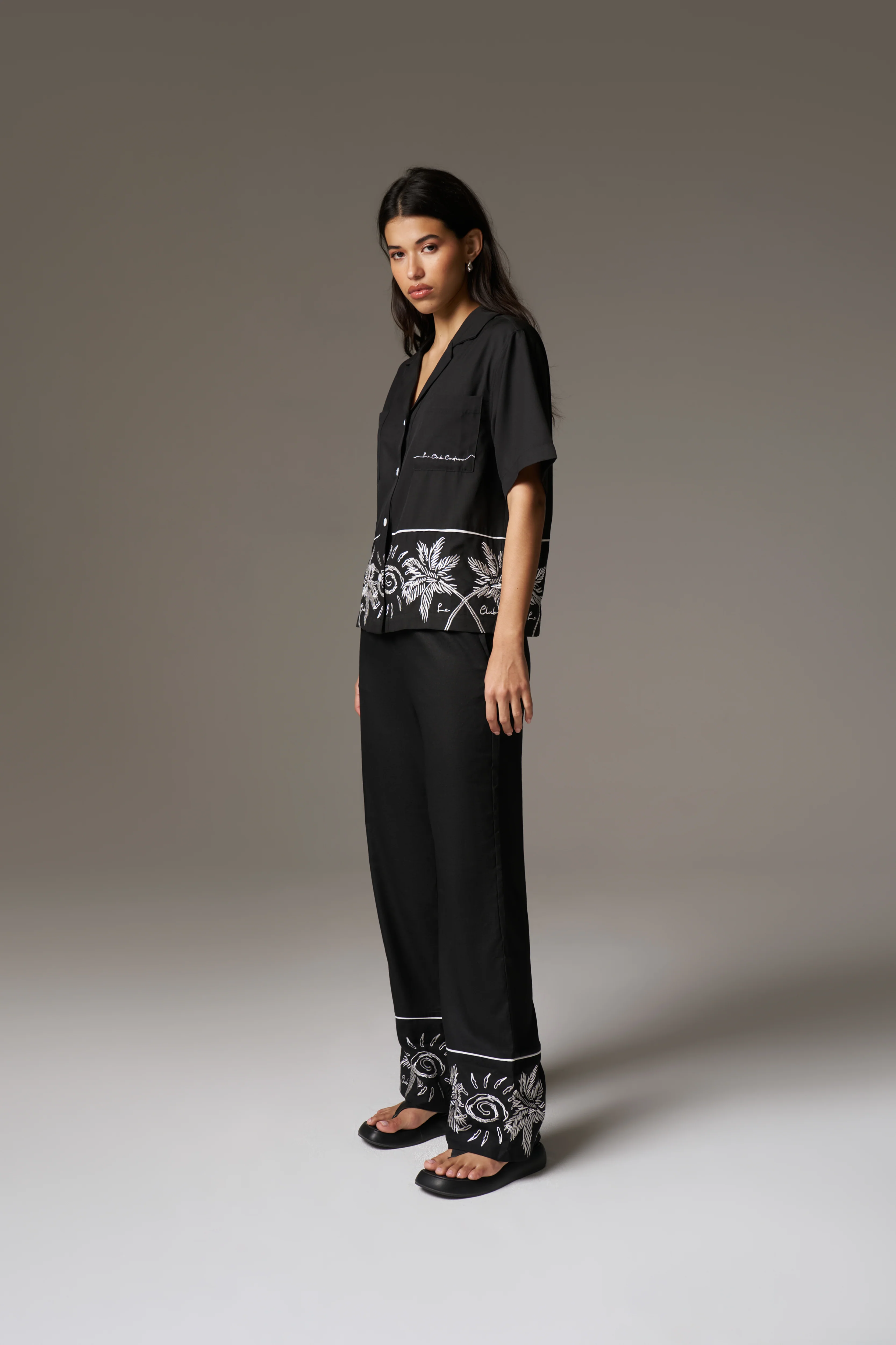 PALM EMBROIDERY WIDE LEG TROUSERS - BLACK