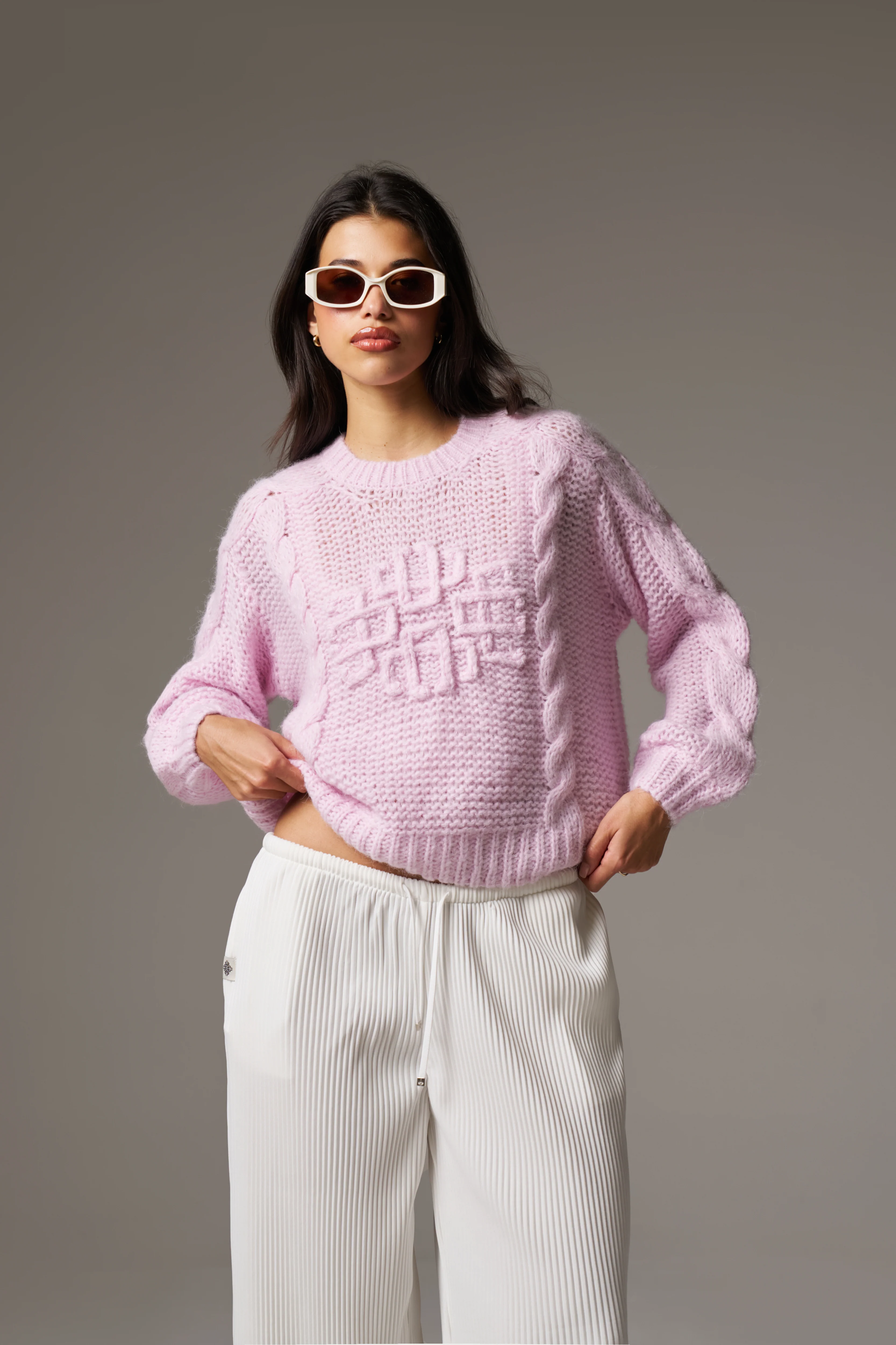 EMBLEM PLAITED OVERSIZED KNIT JUMPER - PINK