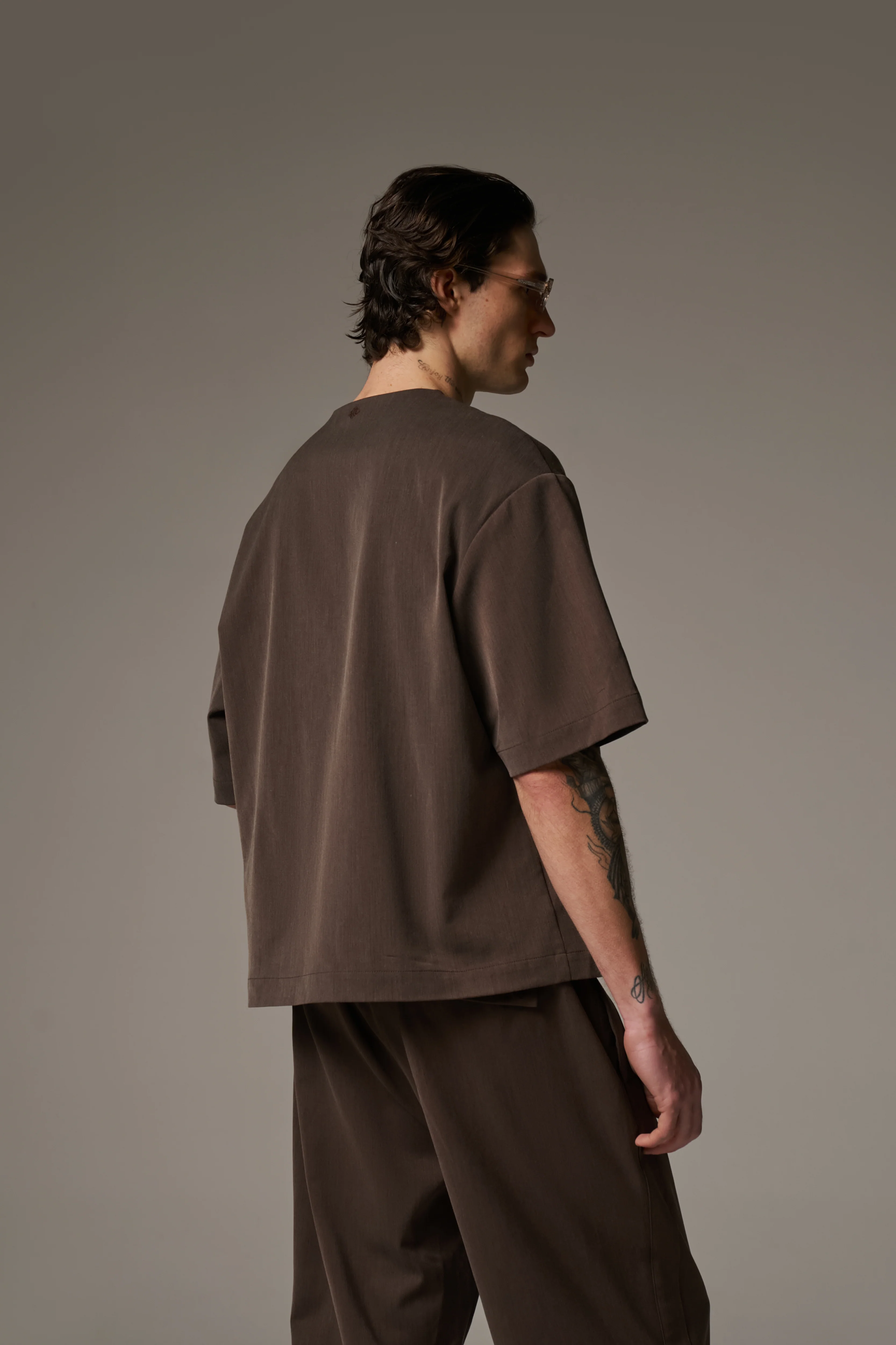 SMART WOVEN SHIRT - BROWN