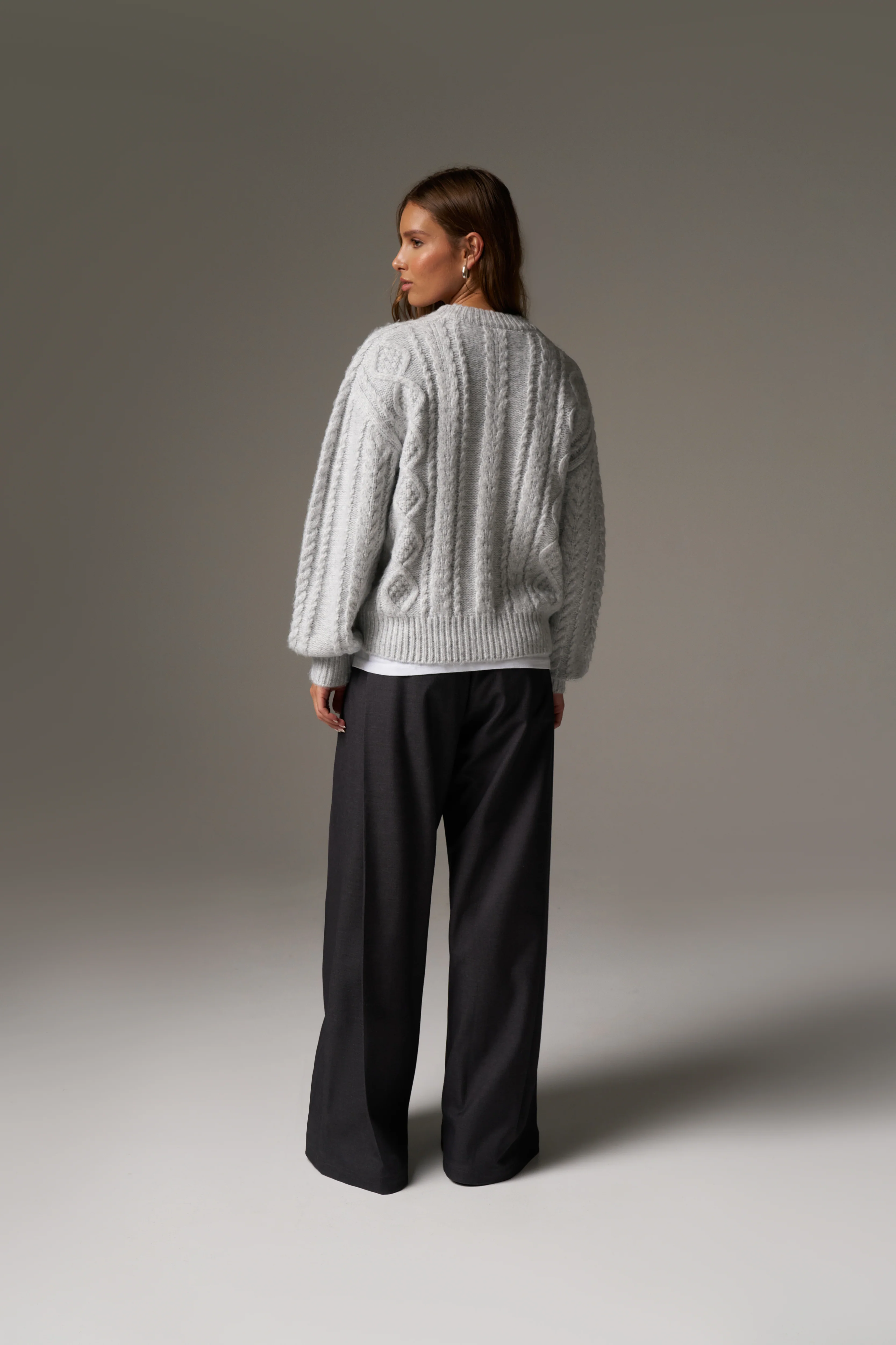 CABLE KNIT EMBROIDERED EMBLEM JUMPER - GREY MARL