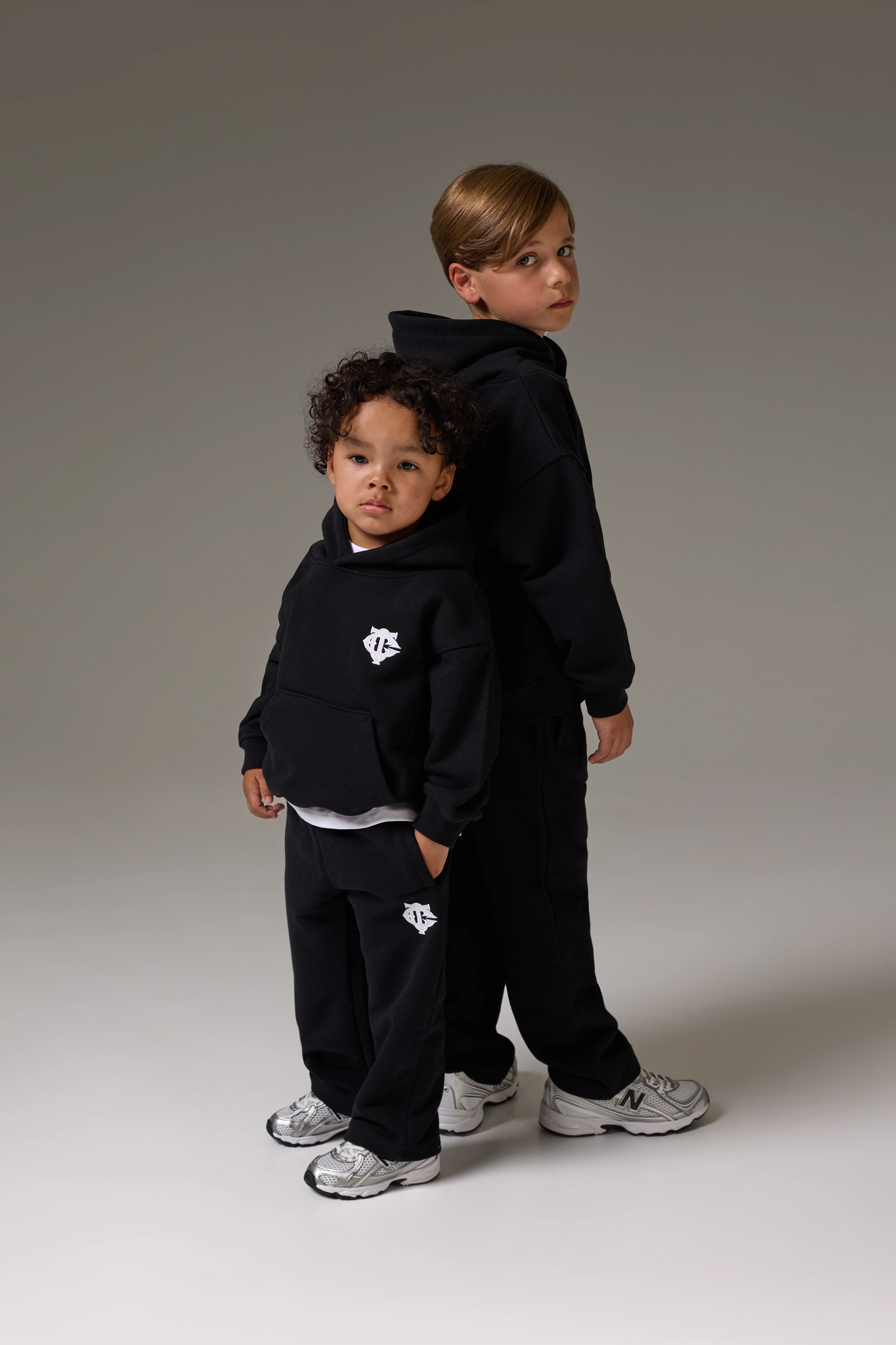 JUNIOR MONOGRAM EMBLEM APPLIQUE HOODIE - BLACK