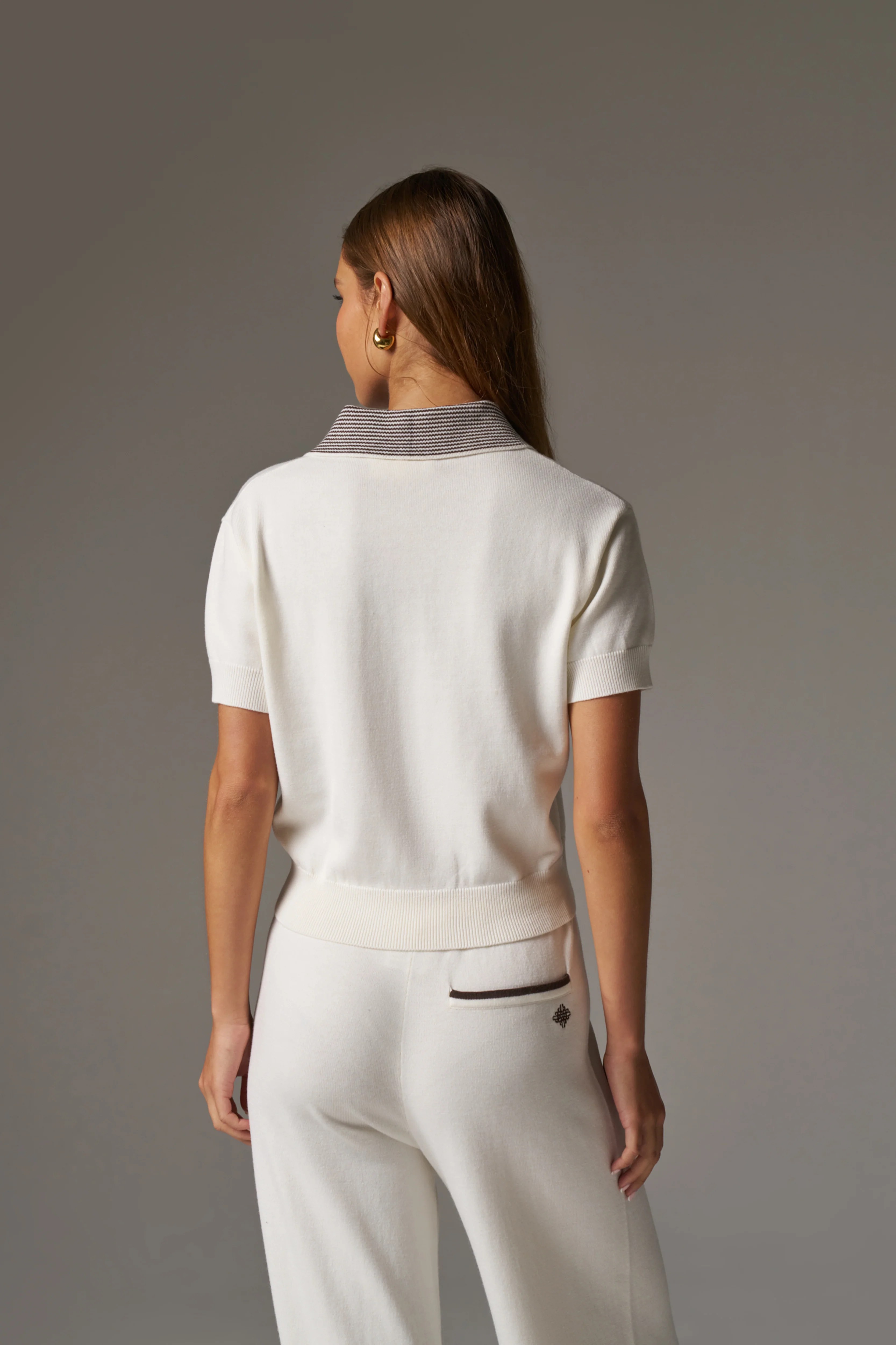 KNITTED COLLAR POLO TOP - CREAM