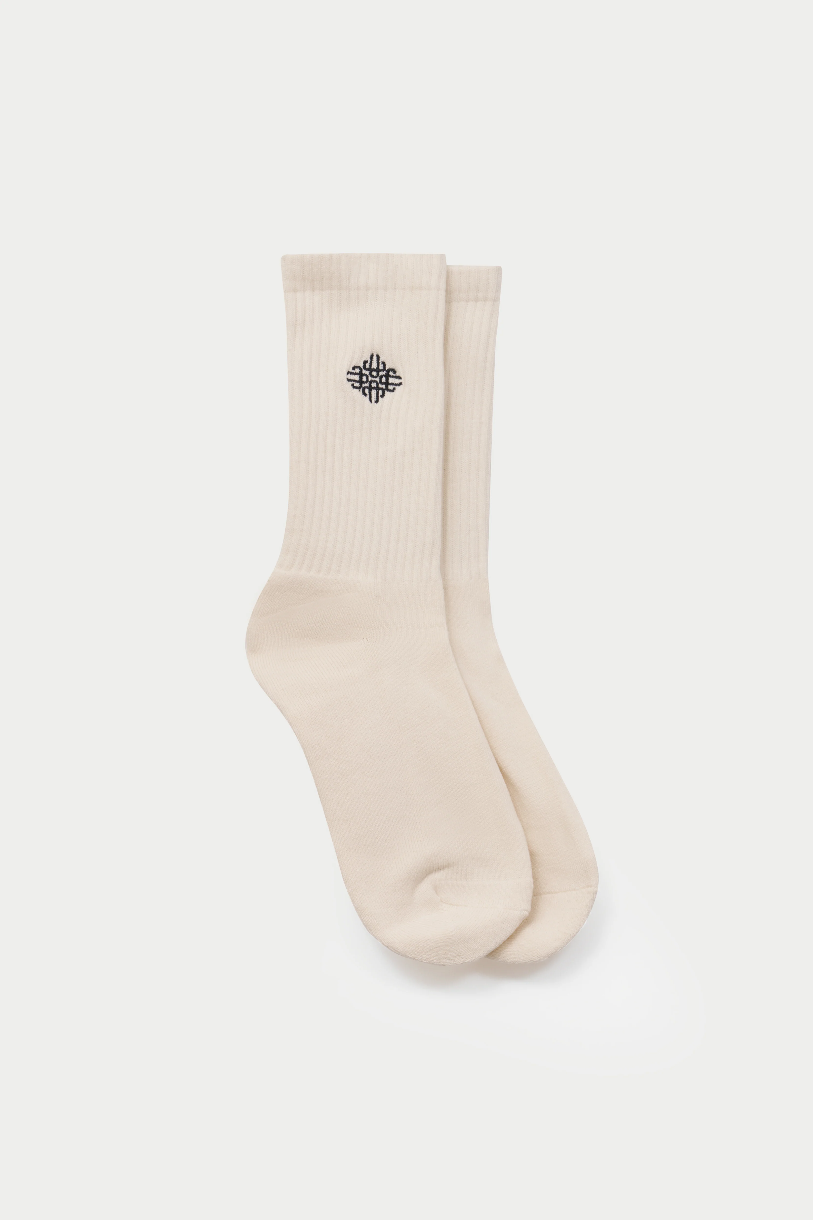 EMBROIDERED EMBLEM SPORTS SOCK - OFFWHITE