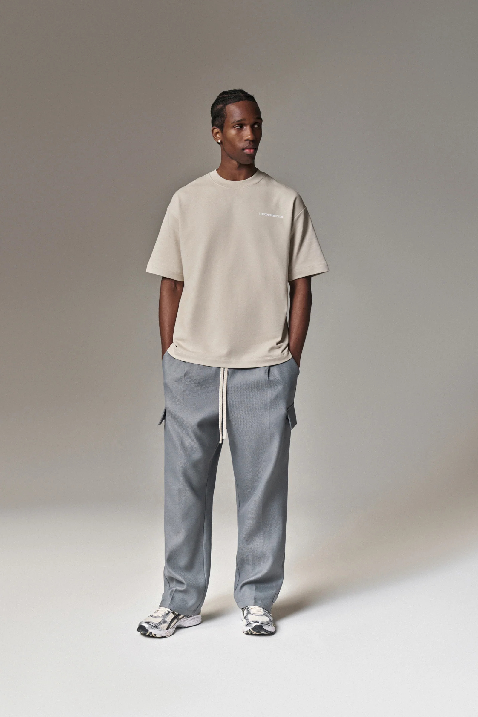 HEAVYWEIGHT COPYRIGHT T-SHIRT - BEIGE