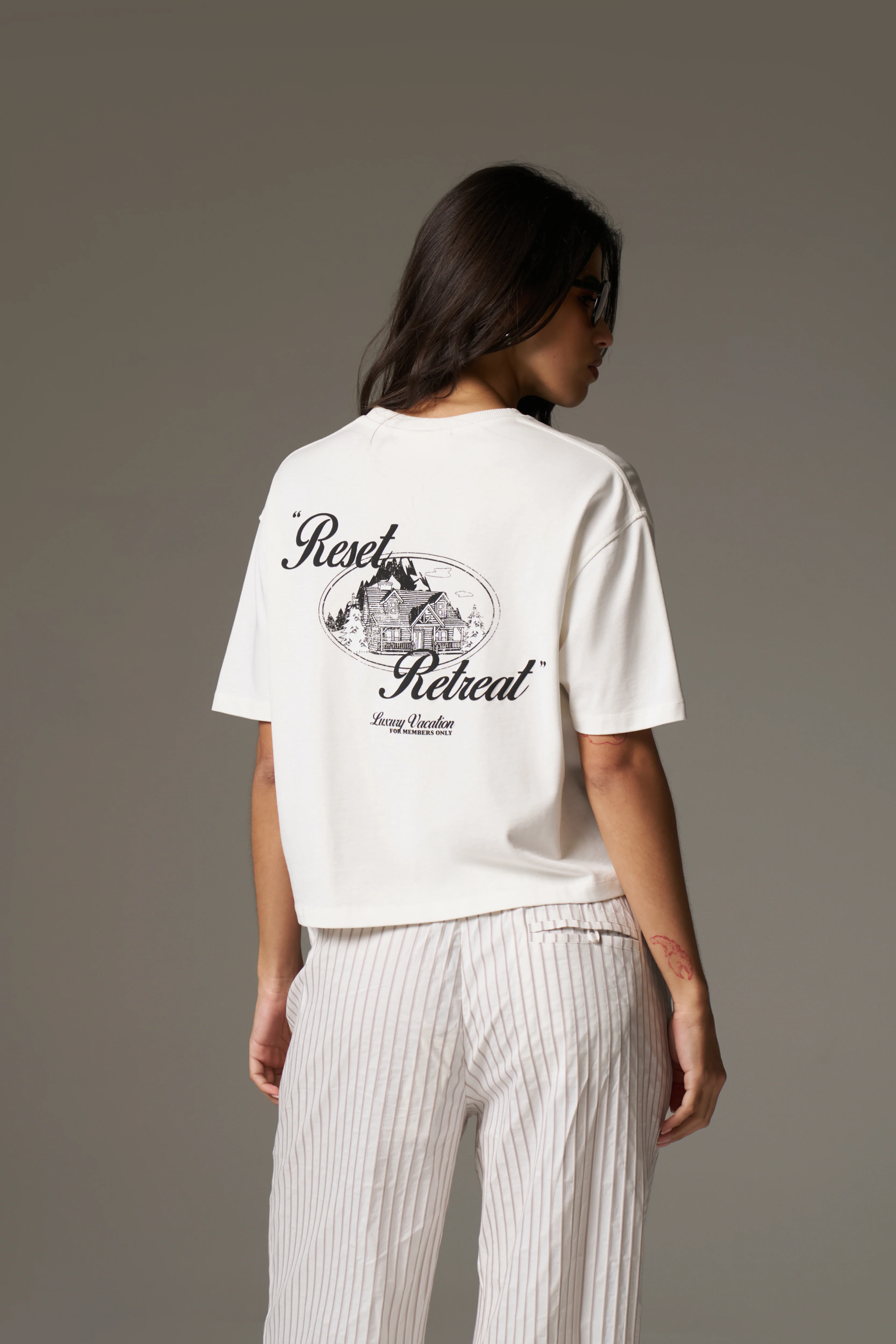 RESET RETREAT T-SHIRT - OFF WHITE