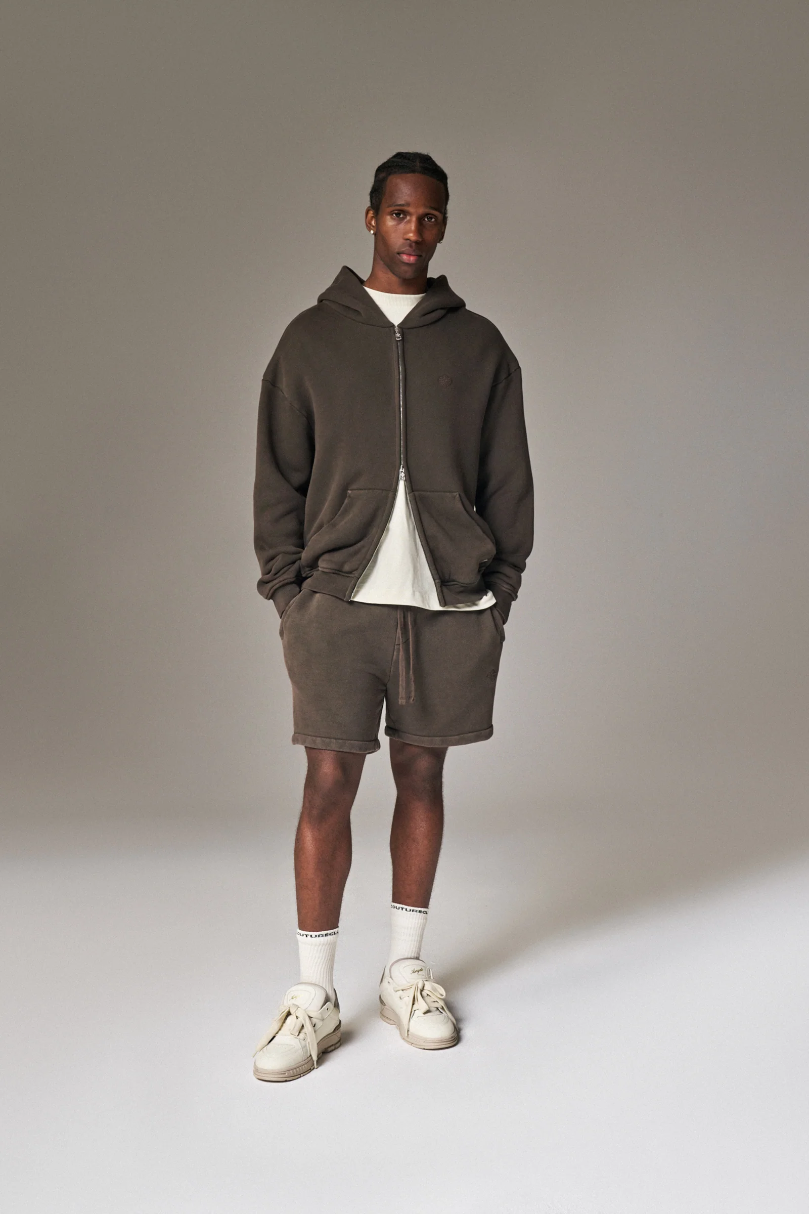 LAUNDERED CLASSICS ZIP THROUGH HOODIE - WASHED BROWN