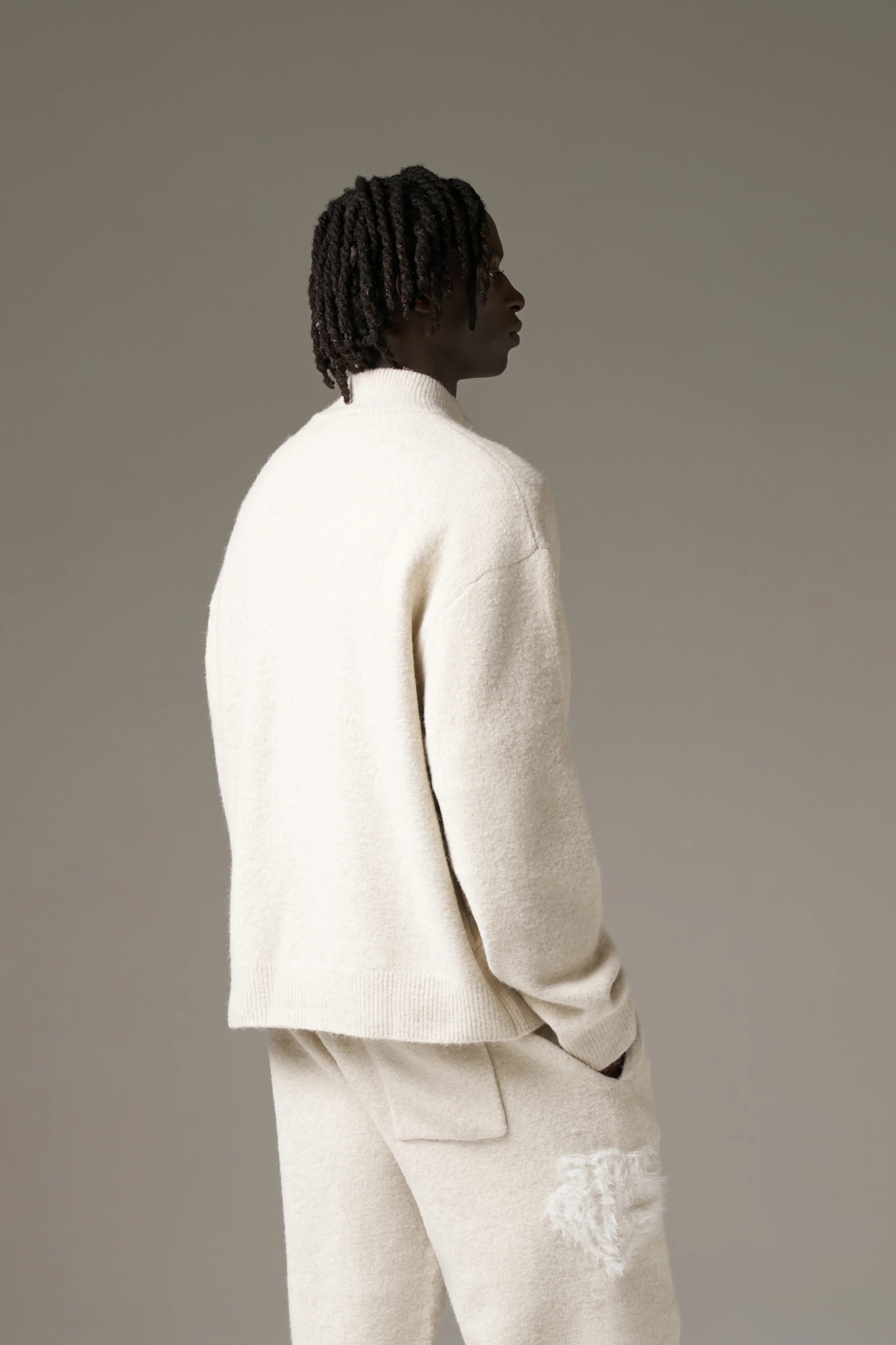 MONOGRAM EMBLEM FLUFFY KNIT ZIP THROUGH - BEIGE