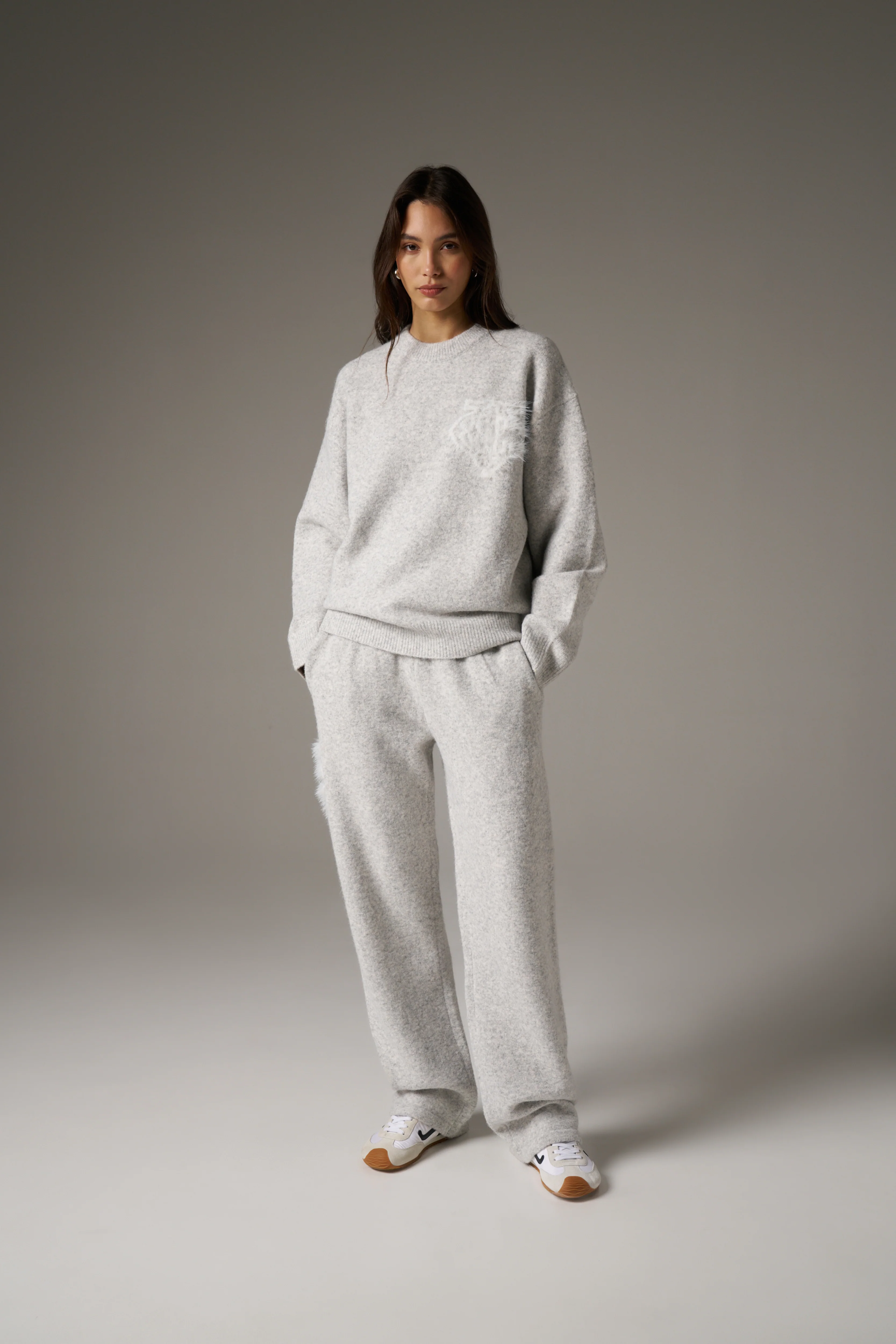 MONOGRAM EMBLEM FLUFFY KNIT CREW - GREY MARL