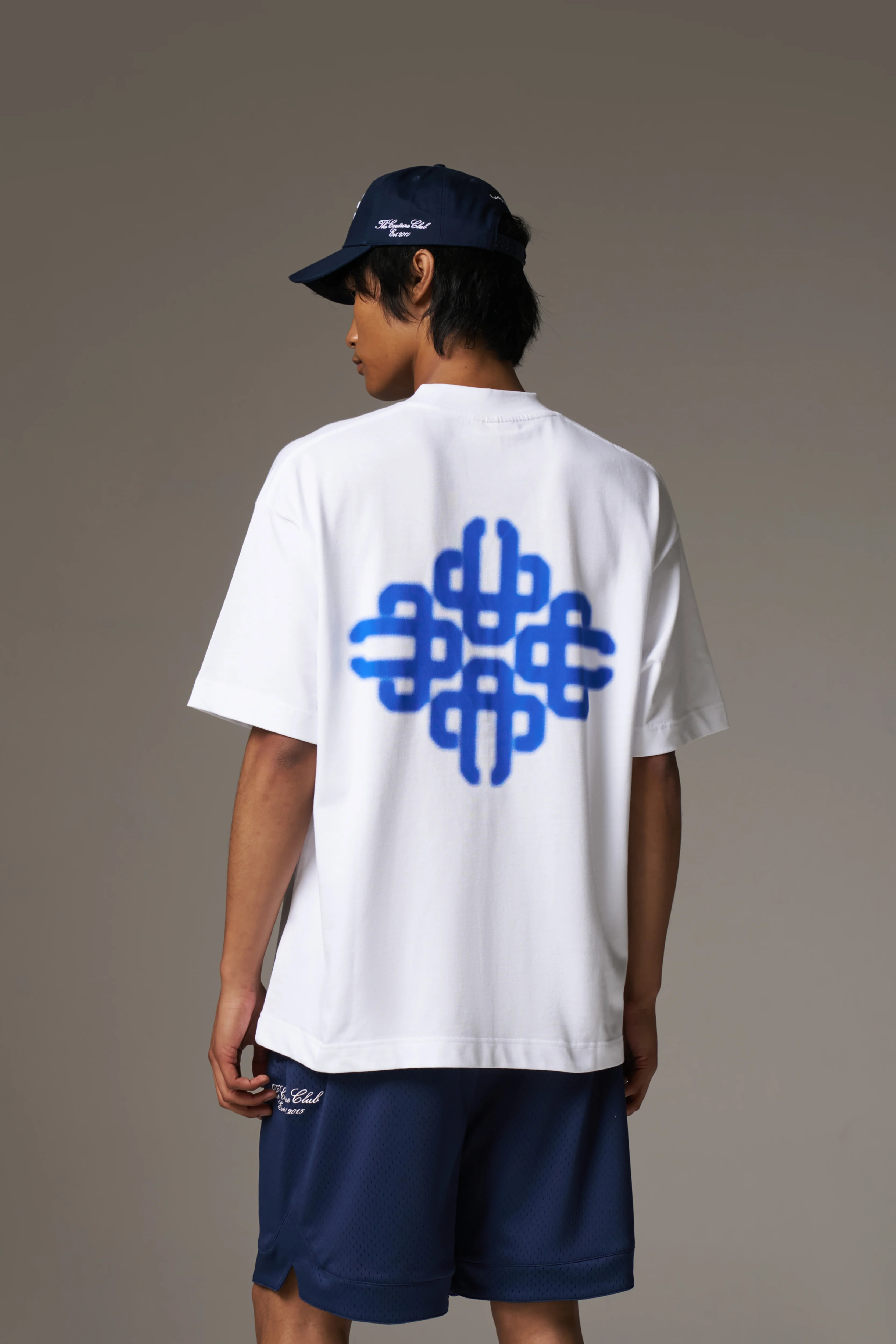 BLURRED GRAPHIC EMBLEM T-SHIRT - COBALT
