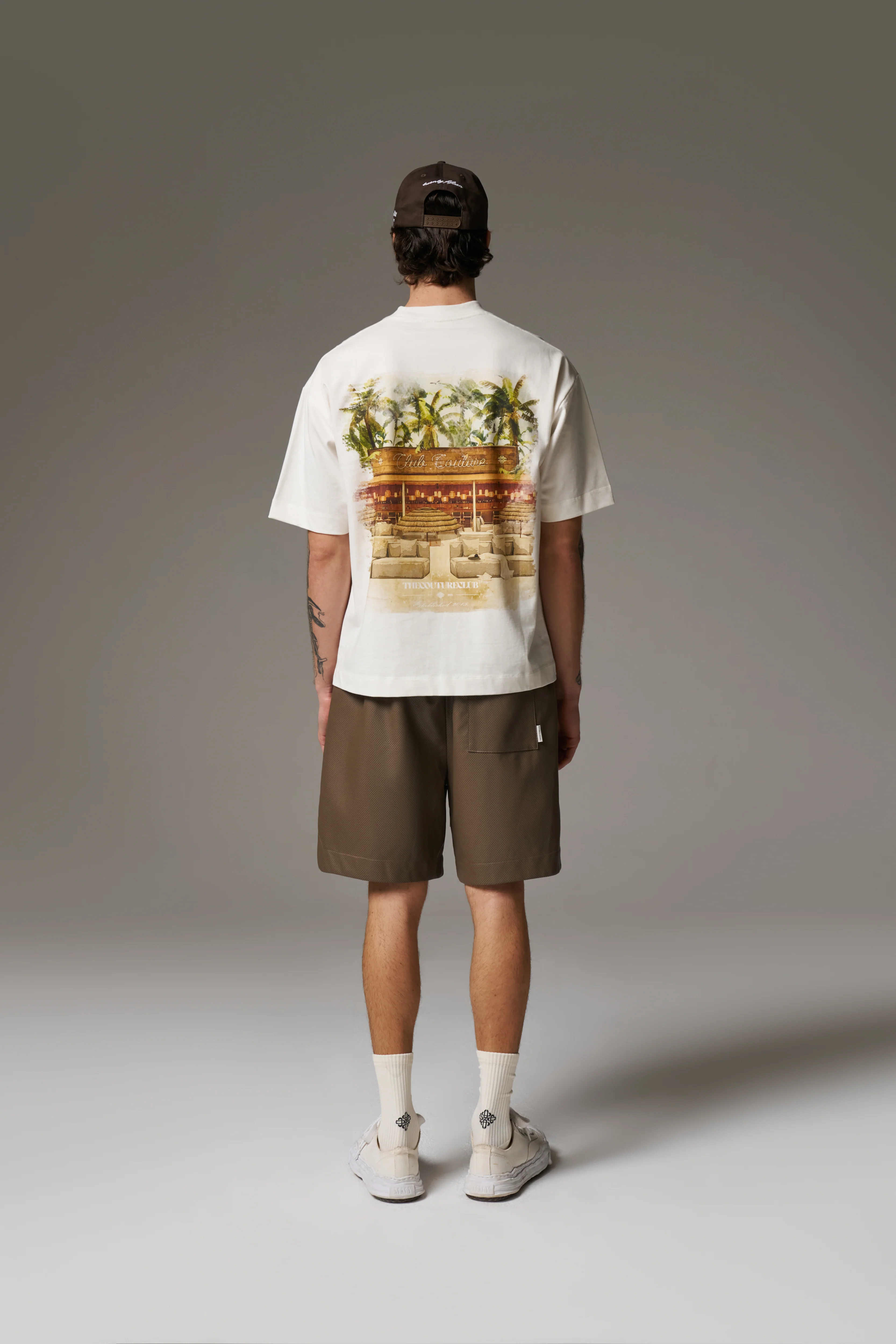 WATERCOLOUR BEACH CLUB PRINTED T-SHIRT - OFF WHITE