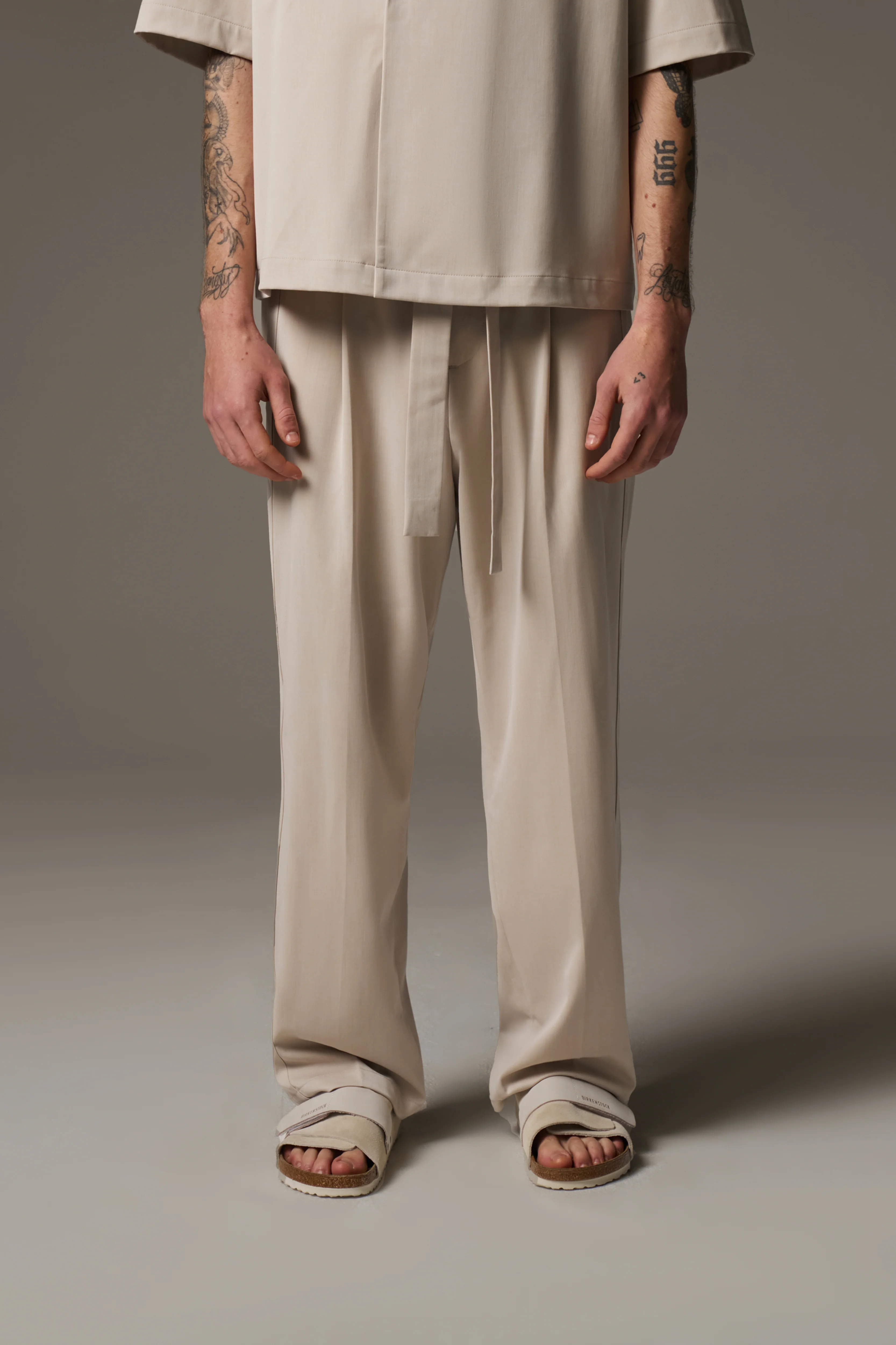 SMART TIE BELTED TROUSERS - STONE