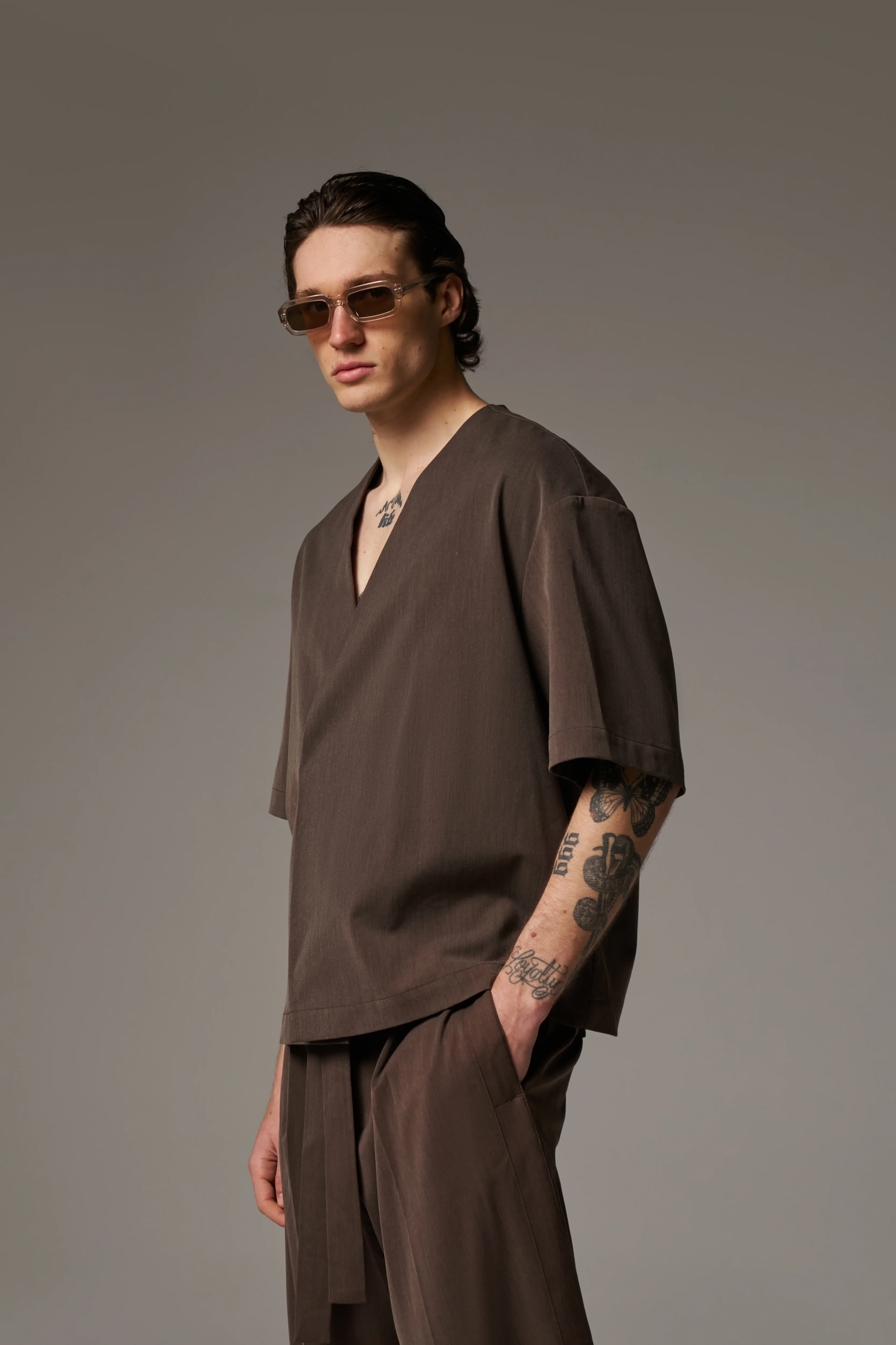 SMART WOVEN SHIRT - BROWN