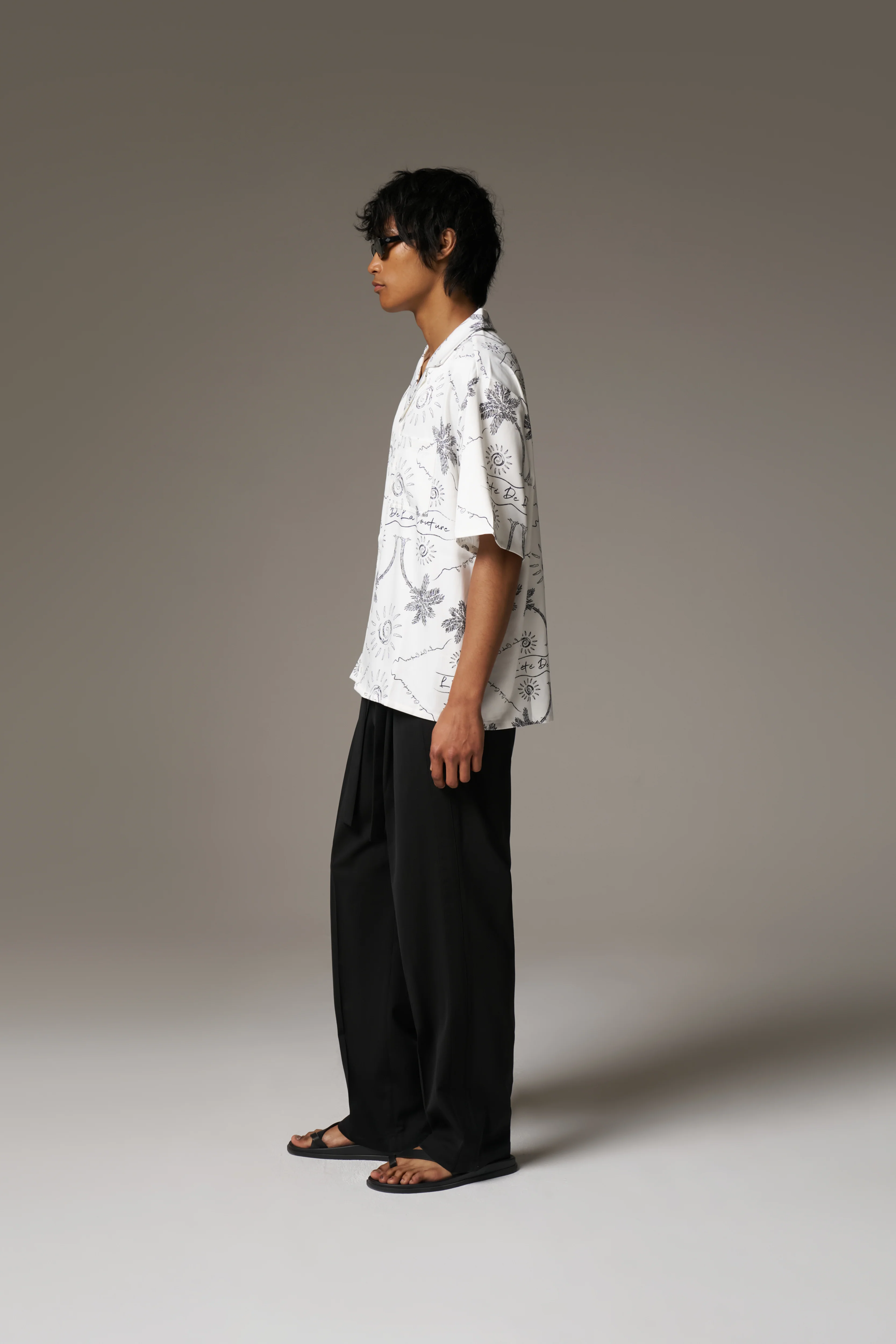 PALM PRINT SHIRT - WHITE