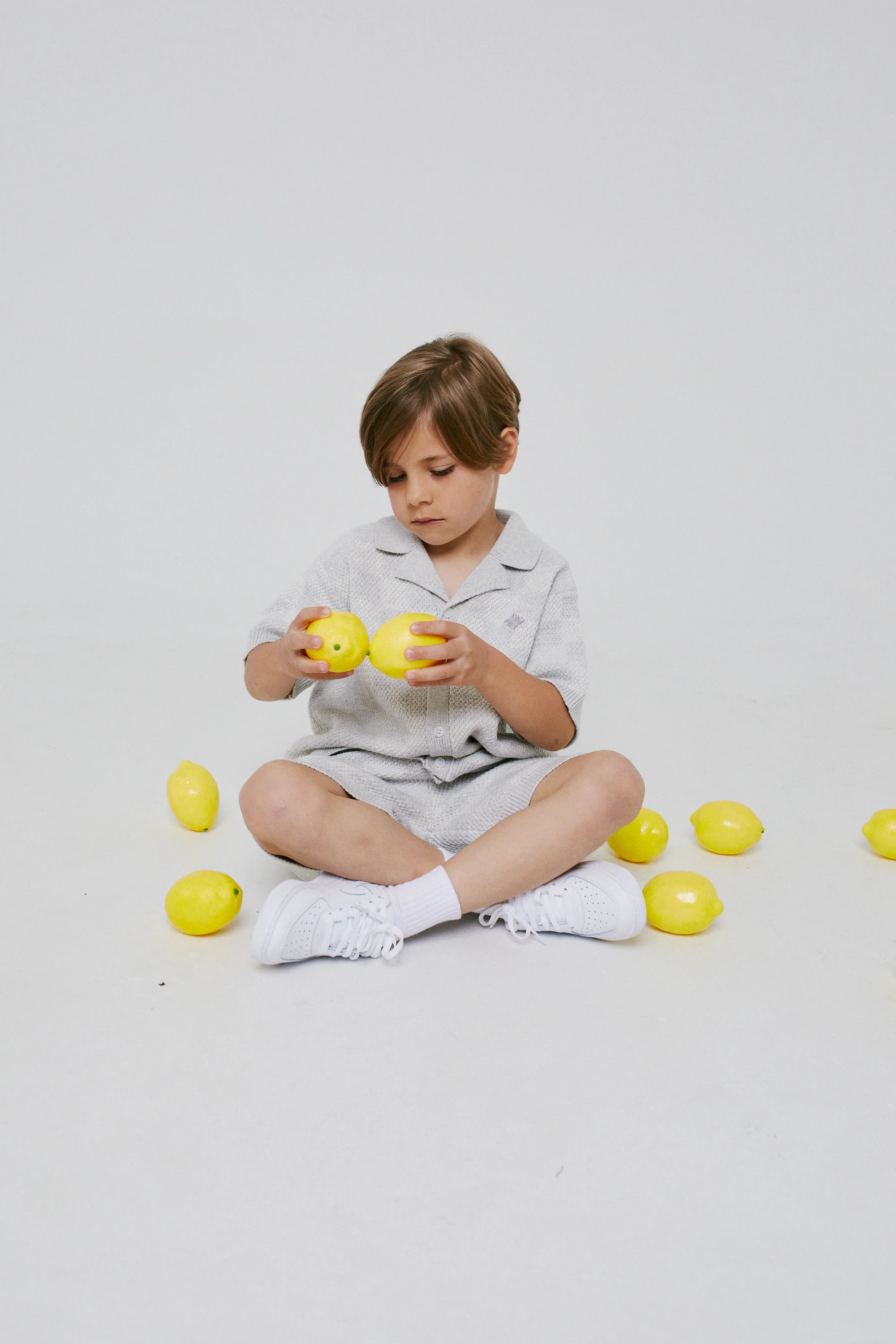 KIDS KNITTED CHECKERBOARD SHIRT - GREY