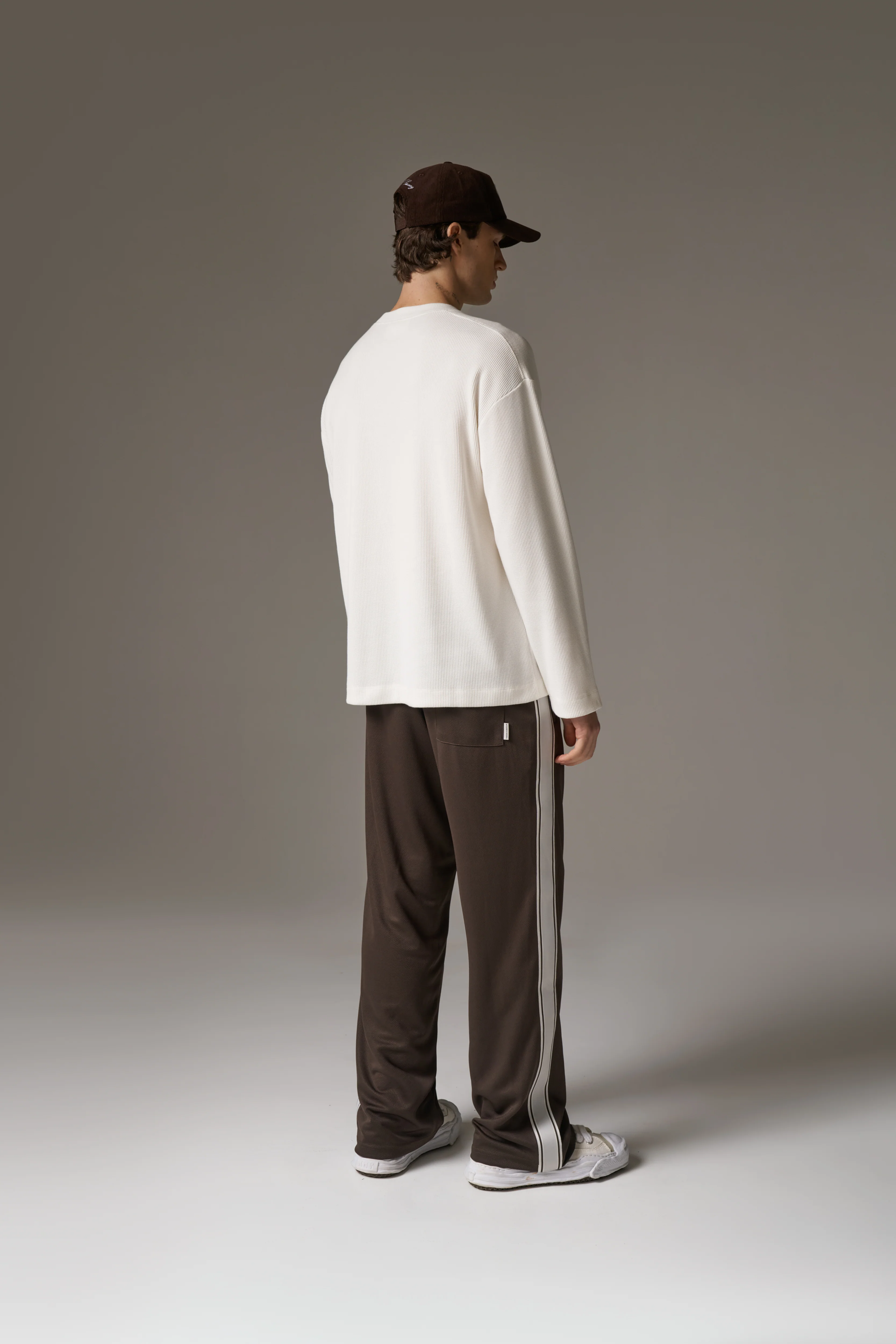 WAFFLE LONG SLEEVE T-SHIRT - OFF WHITE