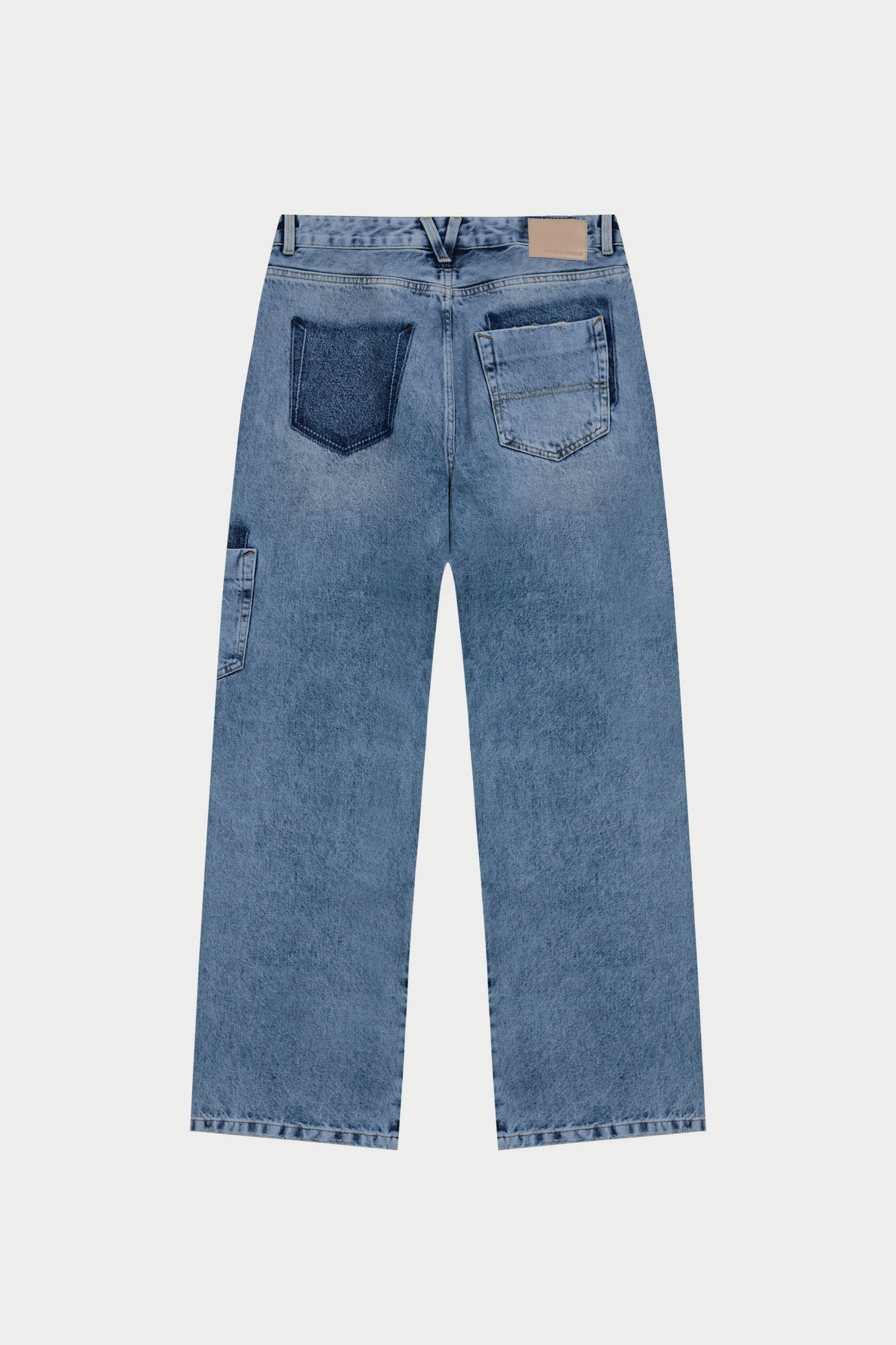 MULTI POCKET WASHED JEAN - BLUE WASH