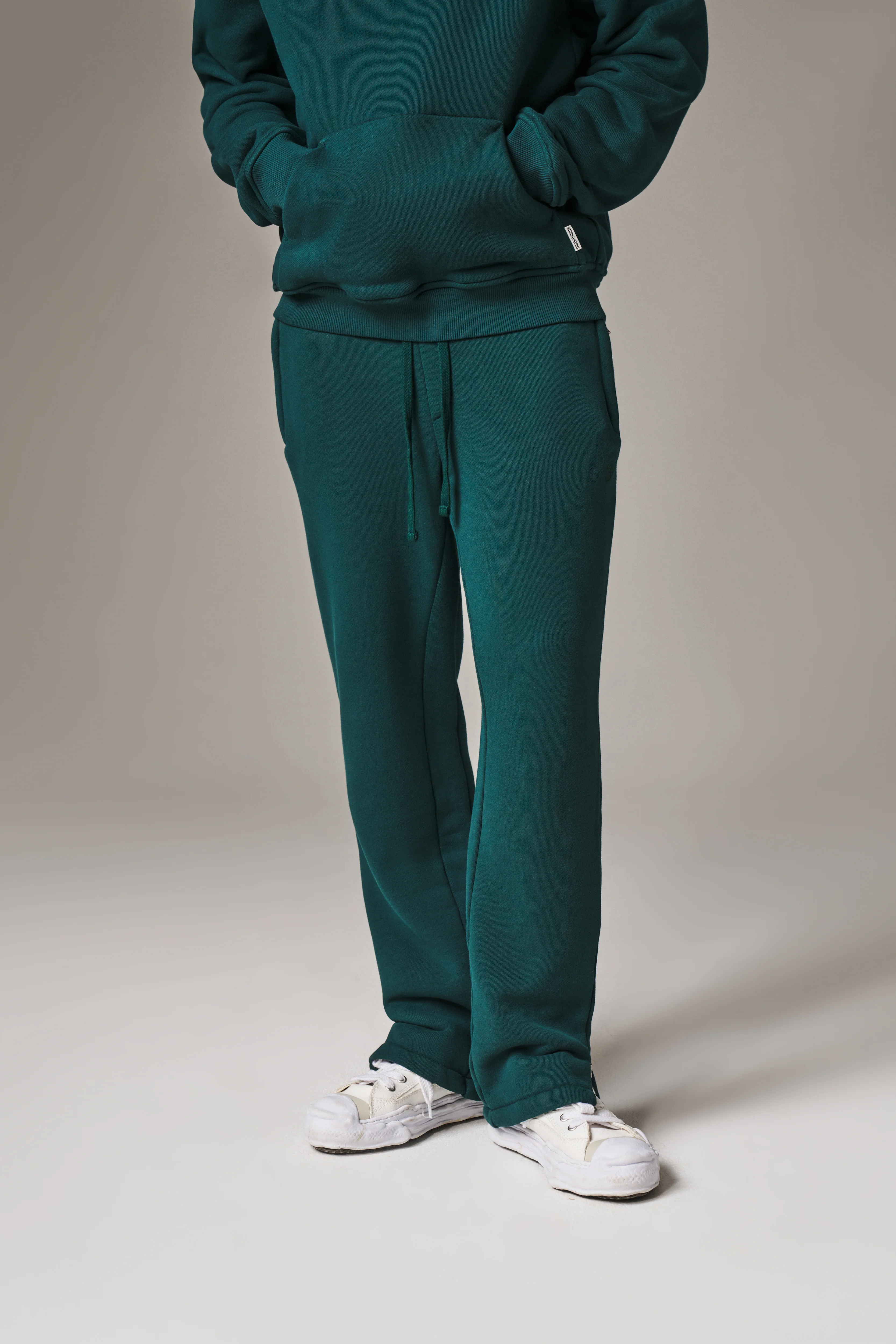 LAUNDRED CLASSICS JOGGER - GREEN