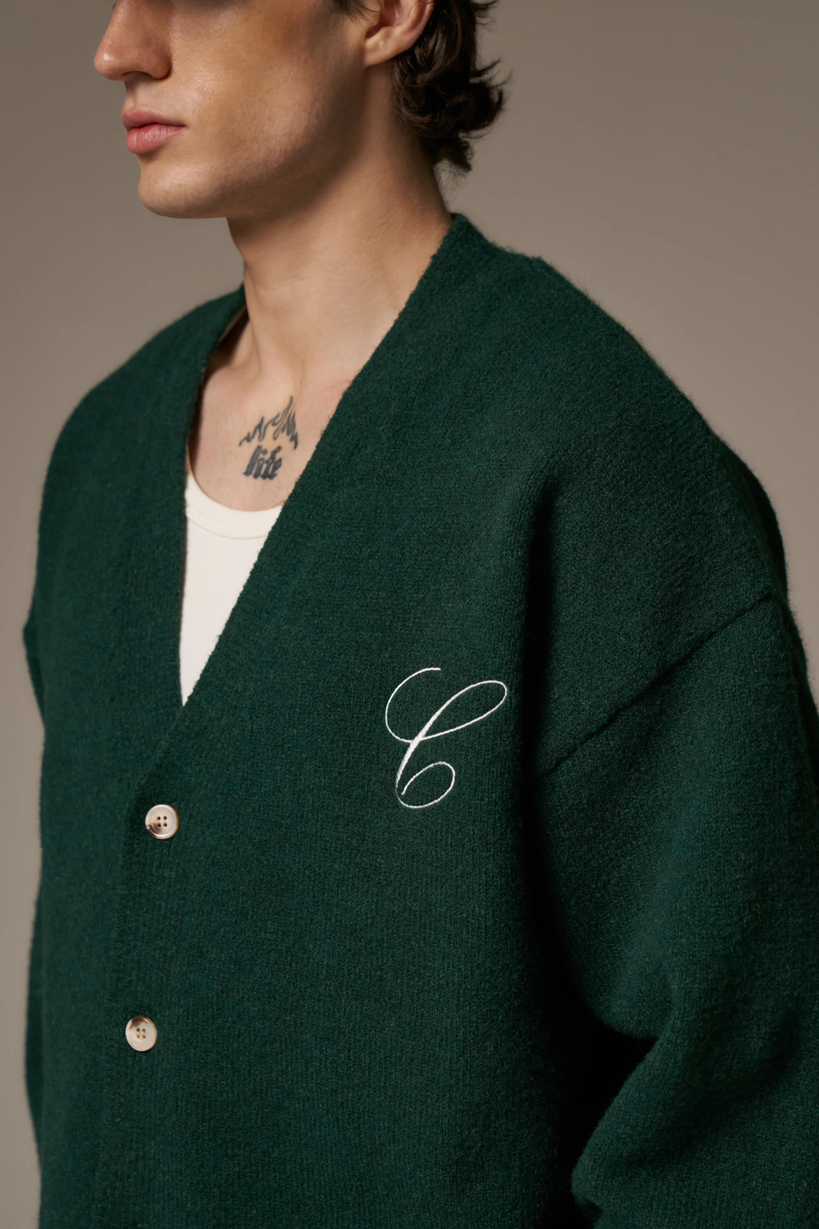 C EMBROIDERY KNITTED CARDIGAN - FOREST GREEN