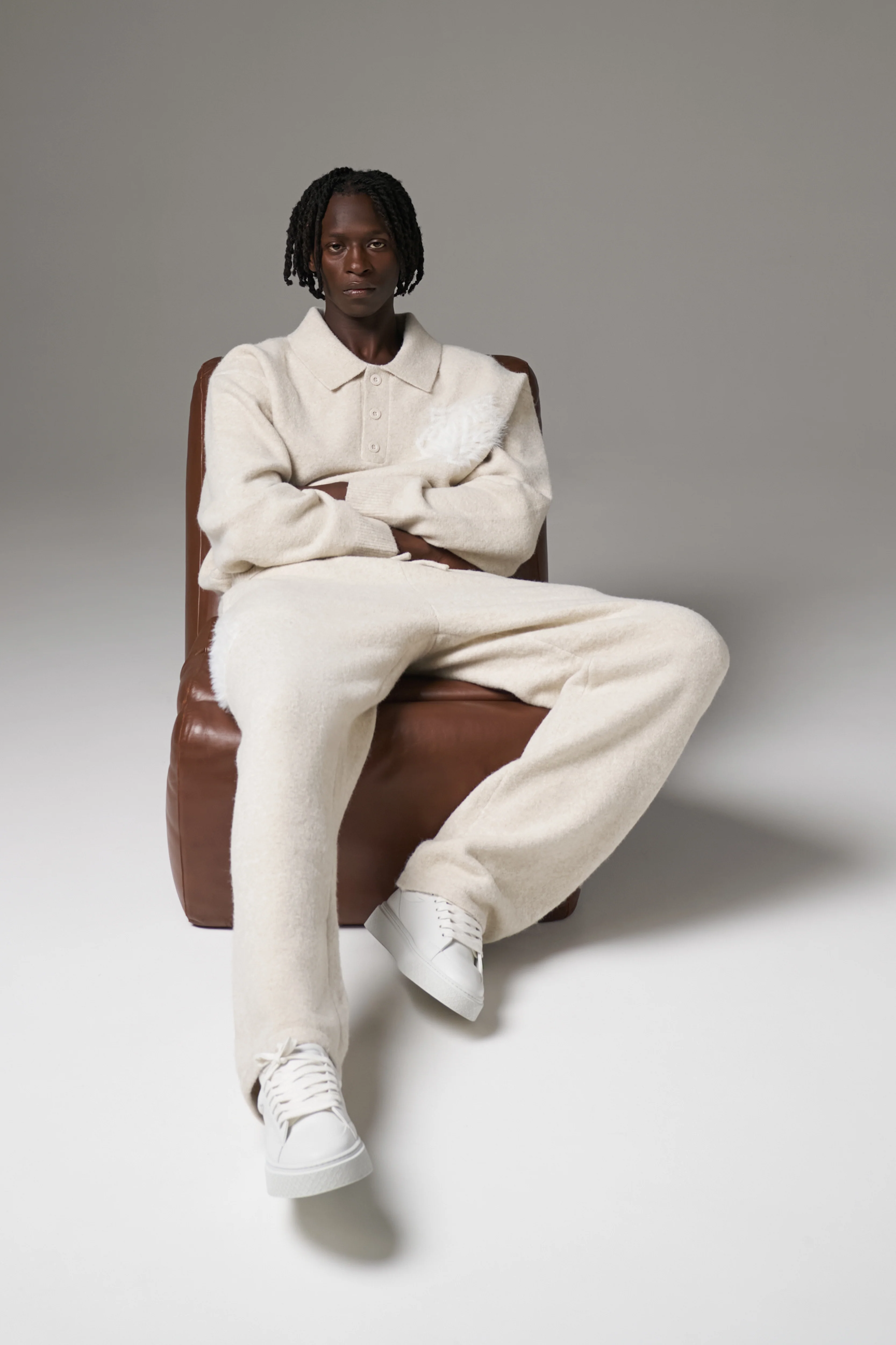 MONGRAM EMBLEM FLUFFY KNIT JOGGERS - BEIGE