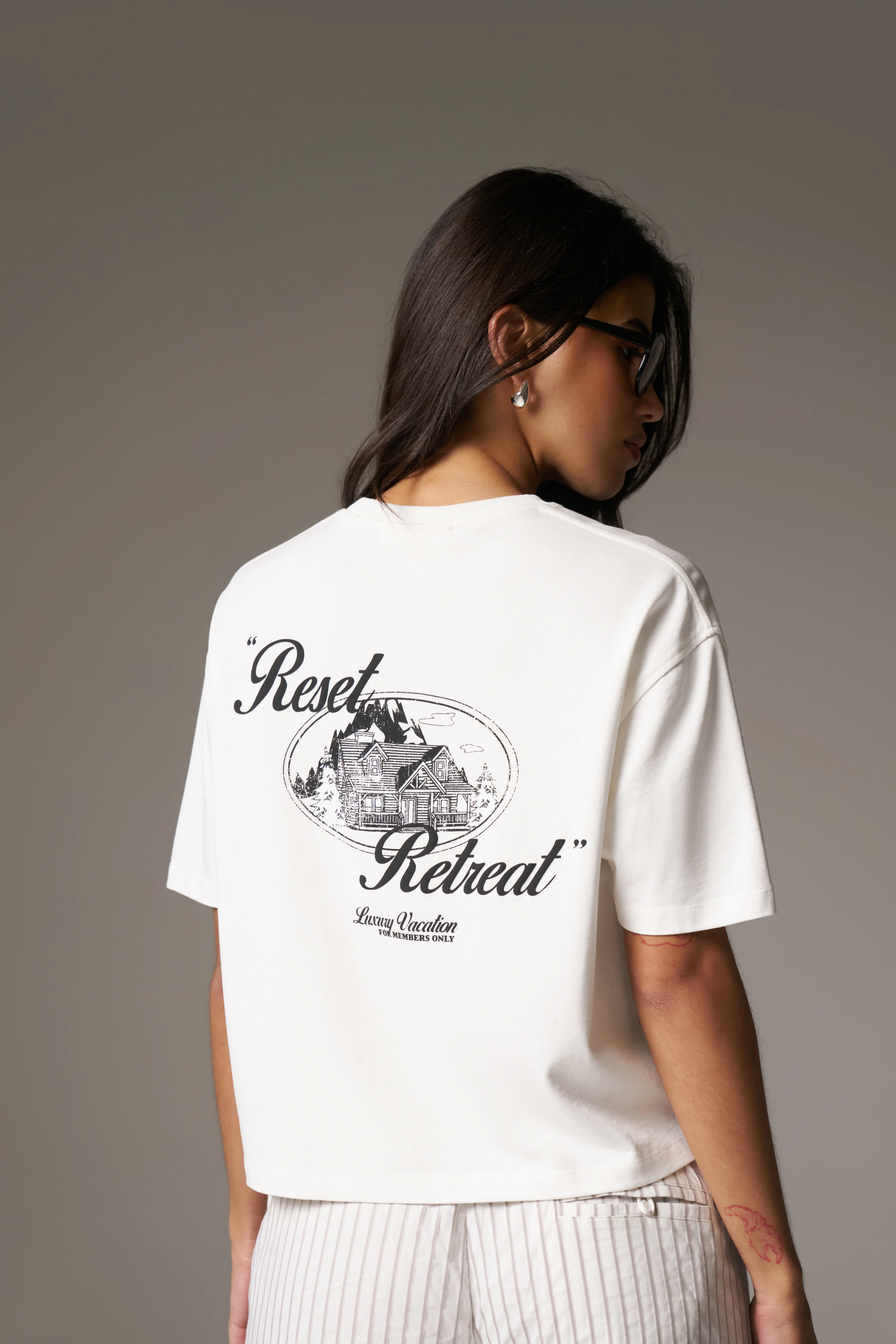 RESET RETREAT T-SHIRT - OFF WHITE