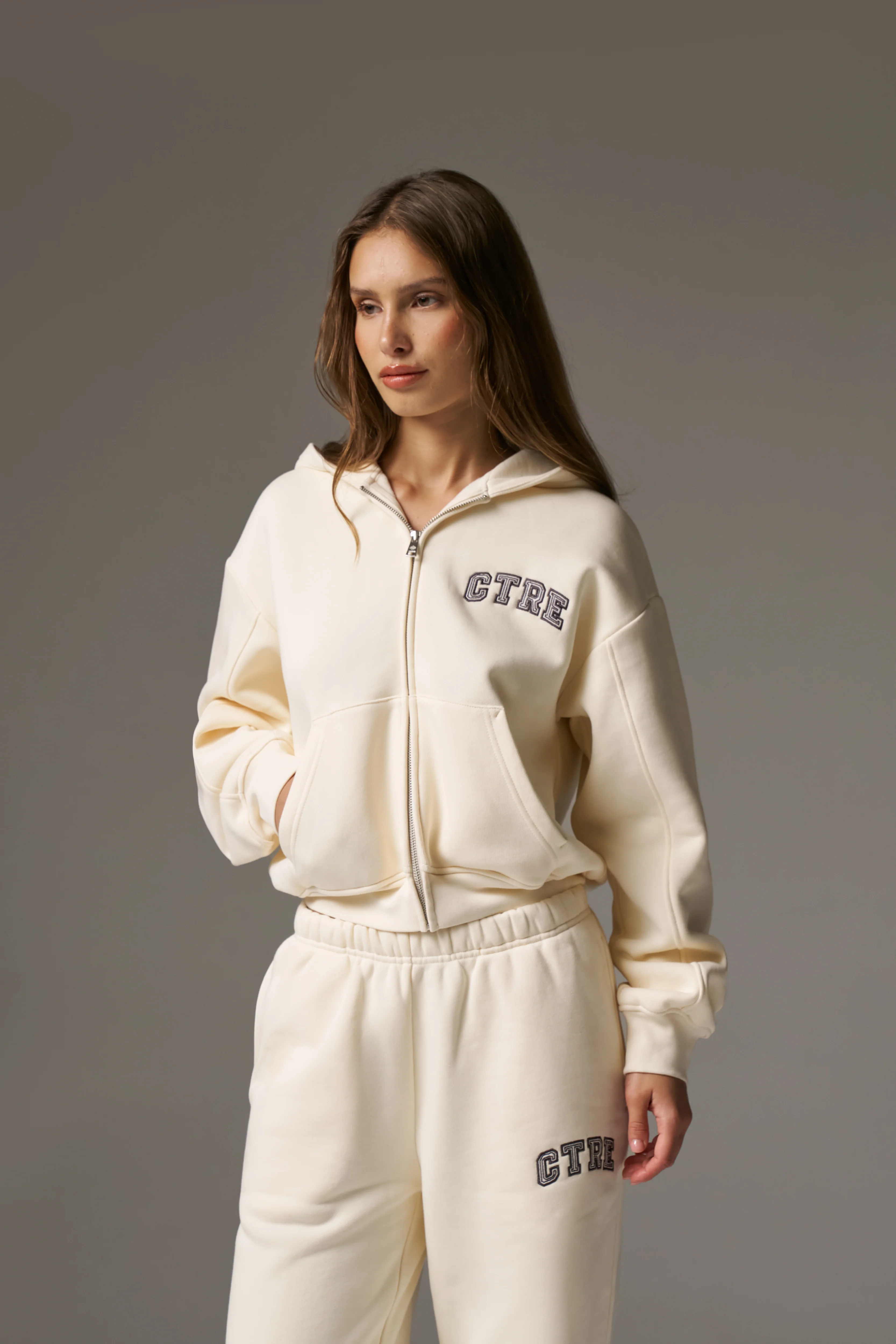 CTRE ZIP THROUGH RELAXED HOODIE - BUTTERMILK