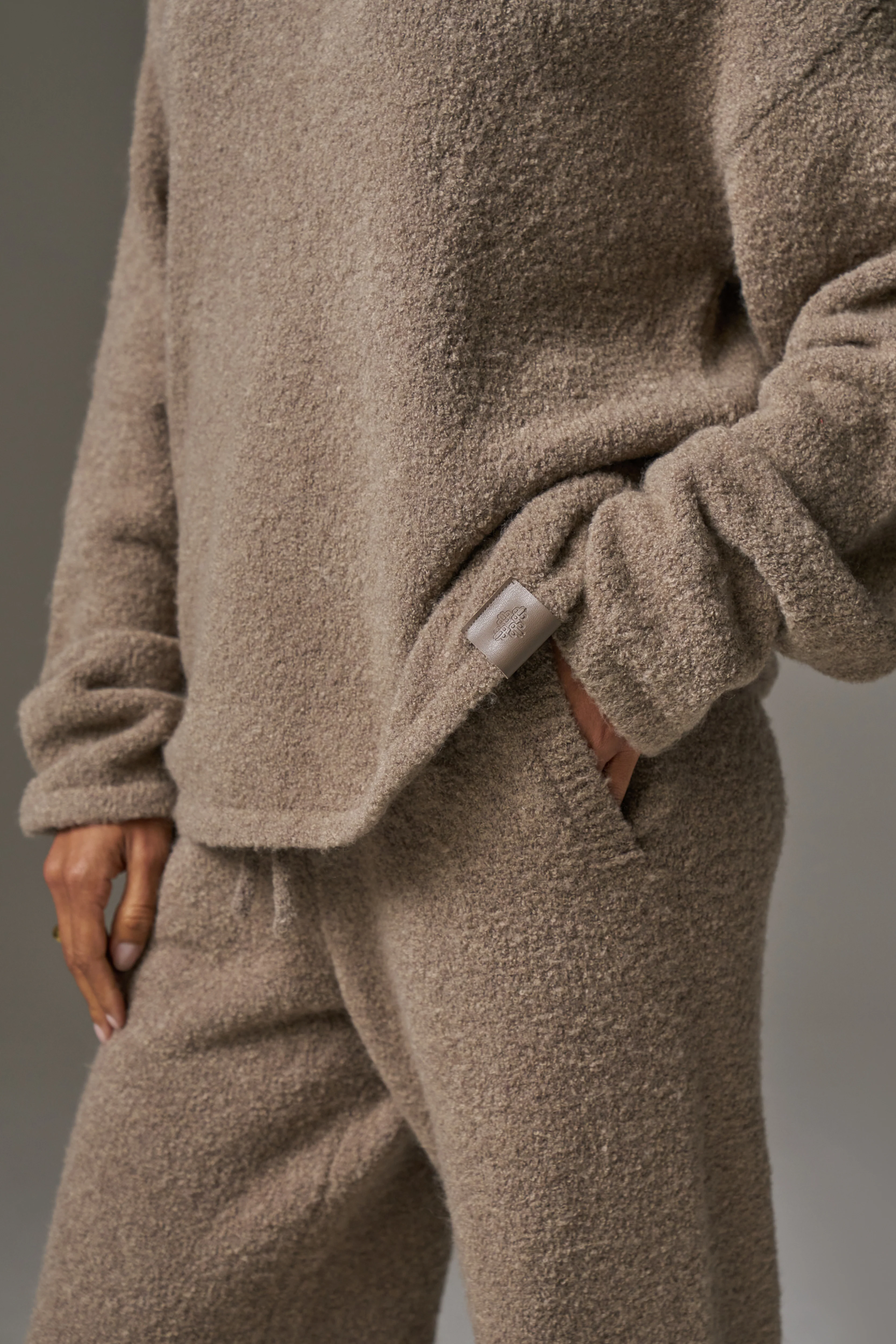 BOUCLE KNIT LONG SLEEVE POLO - BROWN