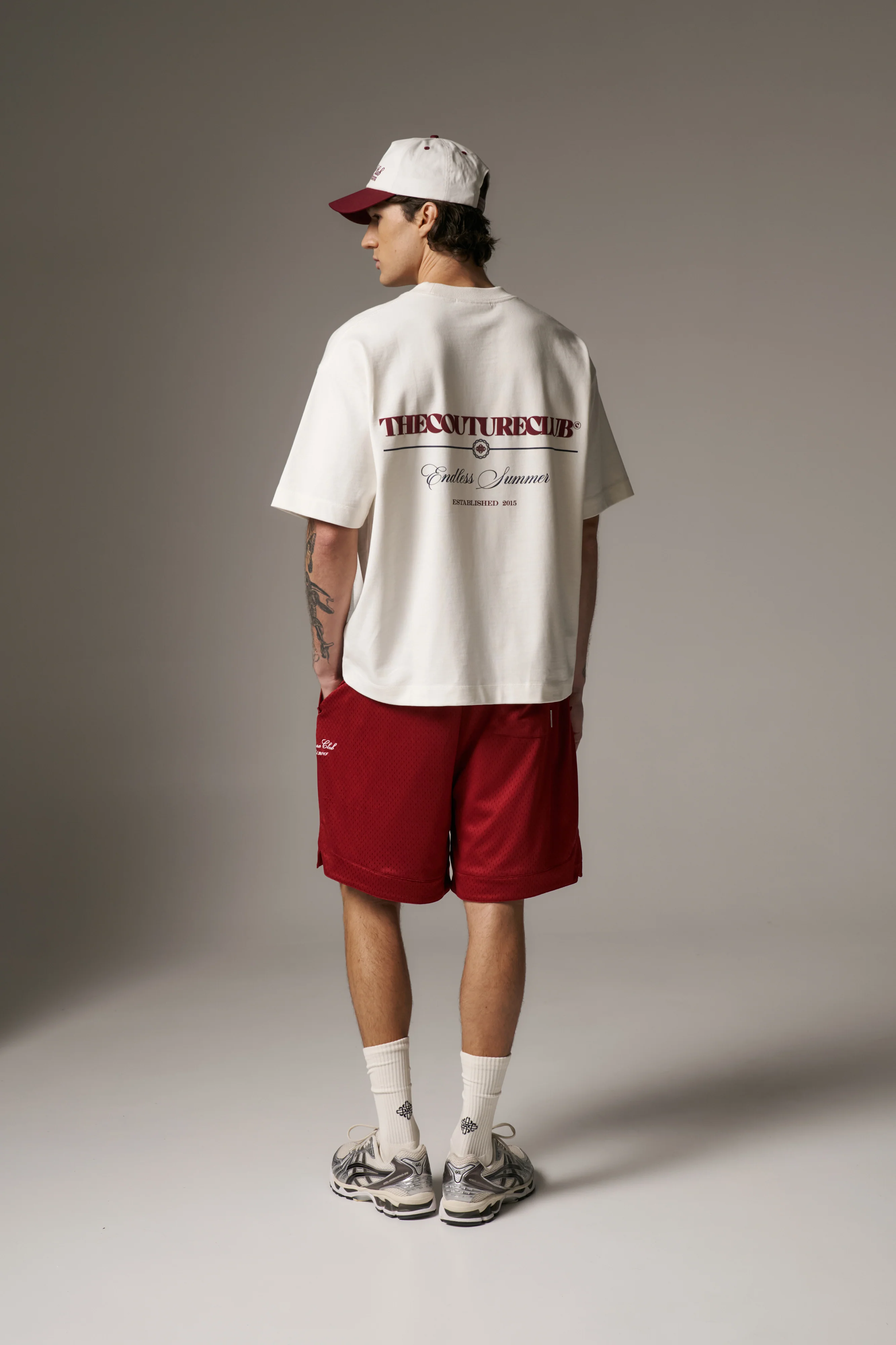 ENDLESS SUMMER GRAPHIC T-SHIRT - OFF WHITE