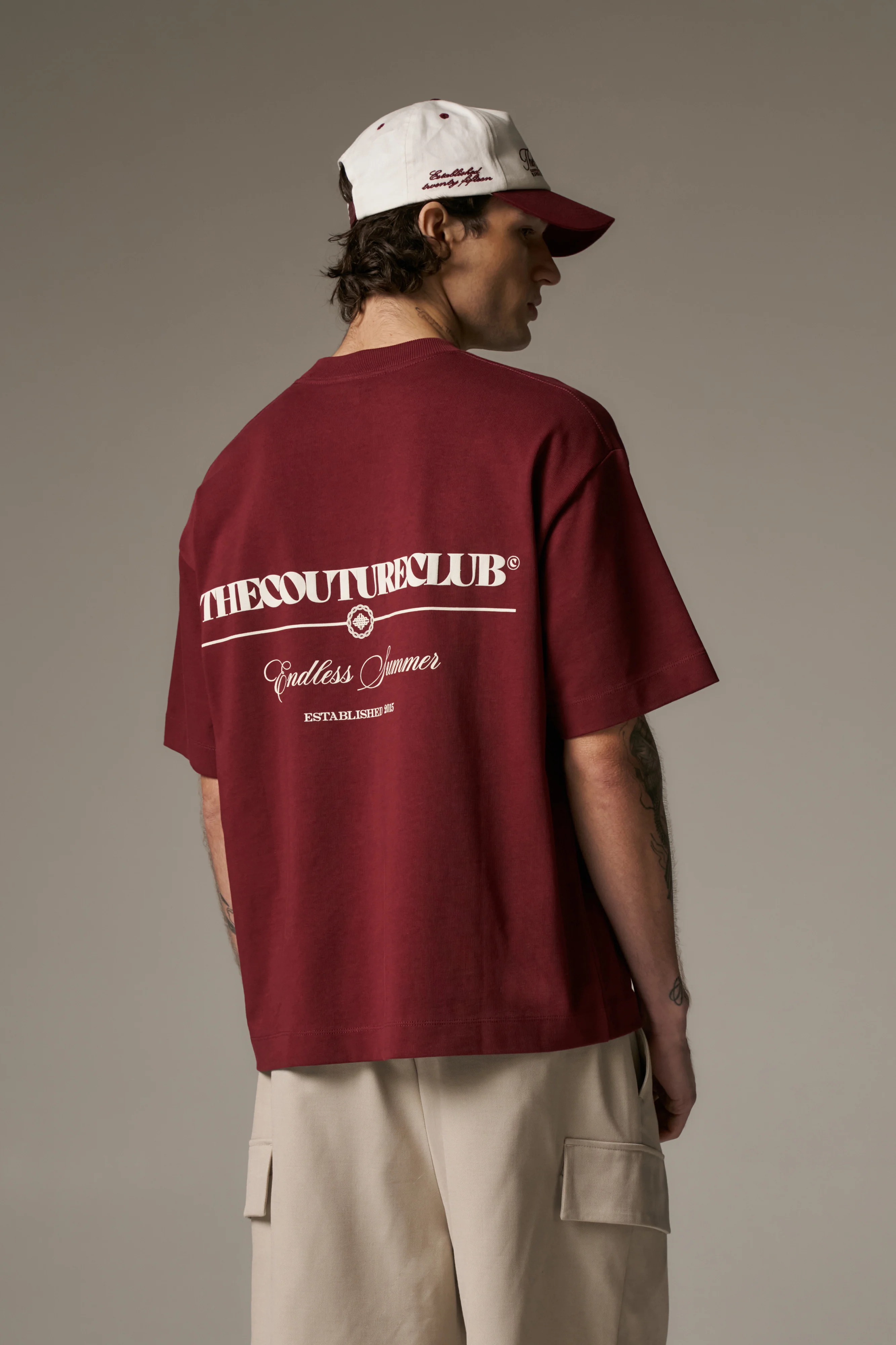 ENDLESS SUMMER GRAPHIC T-SHIRT - BURGUNDY
