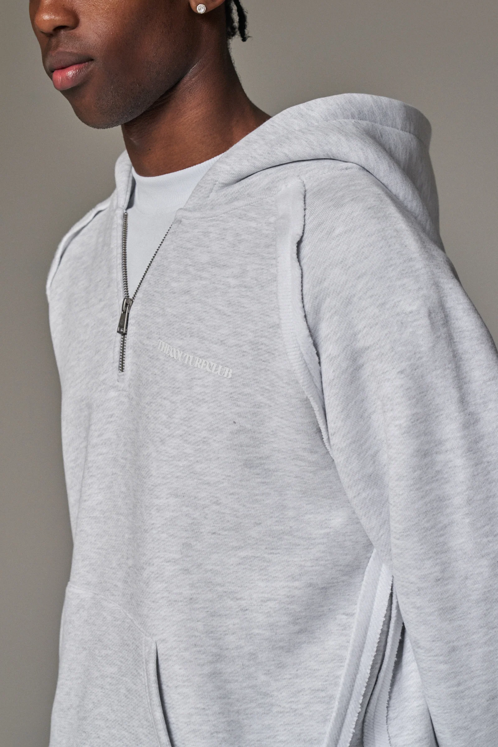 COPYRIGHT QUARTER ZIP HOODIE - GREY MARL