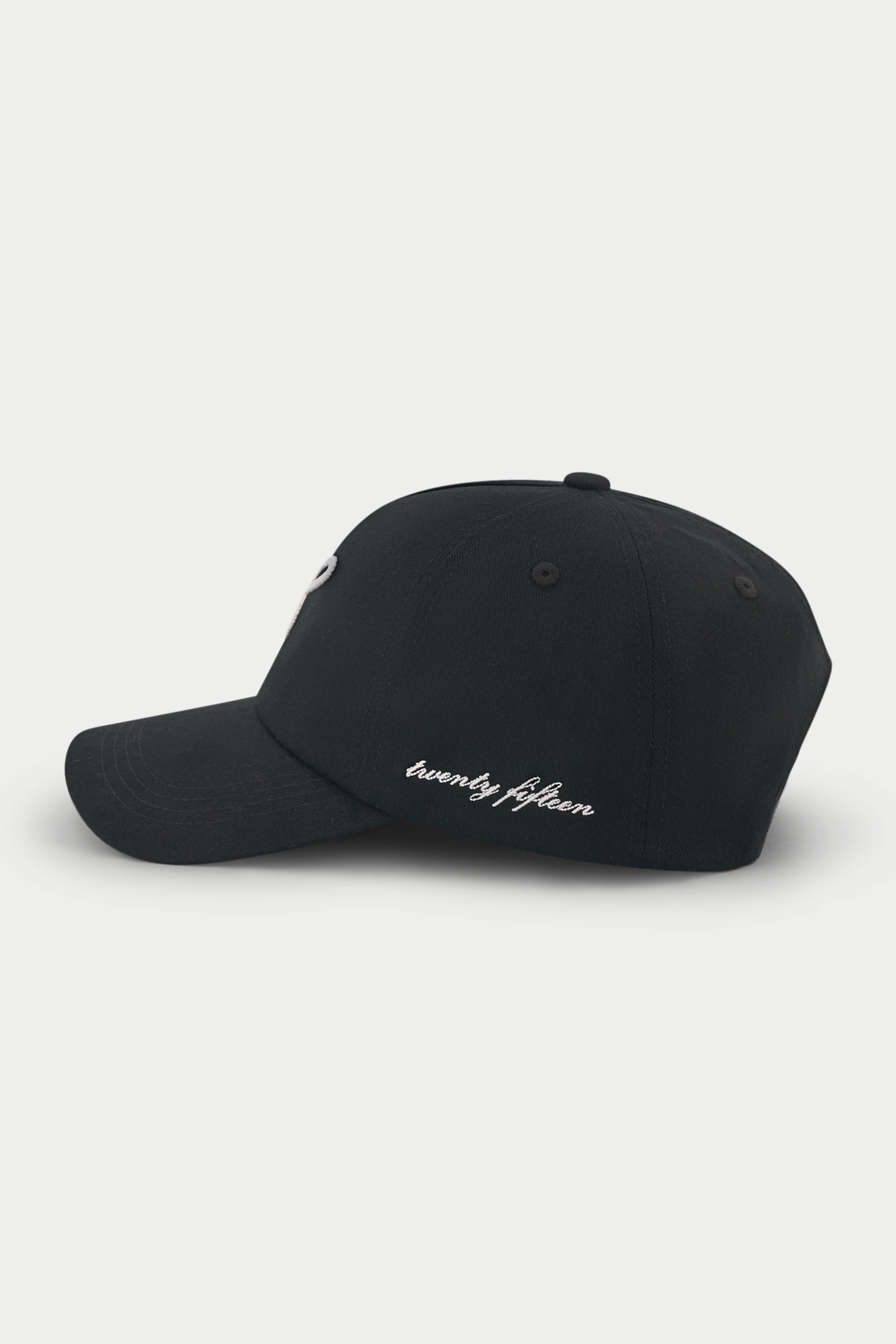 C SCRIPT CAP - BLACK