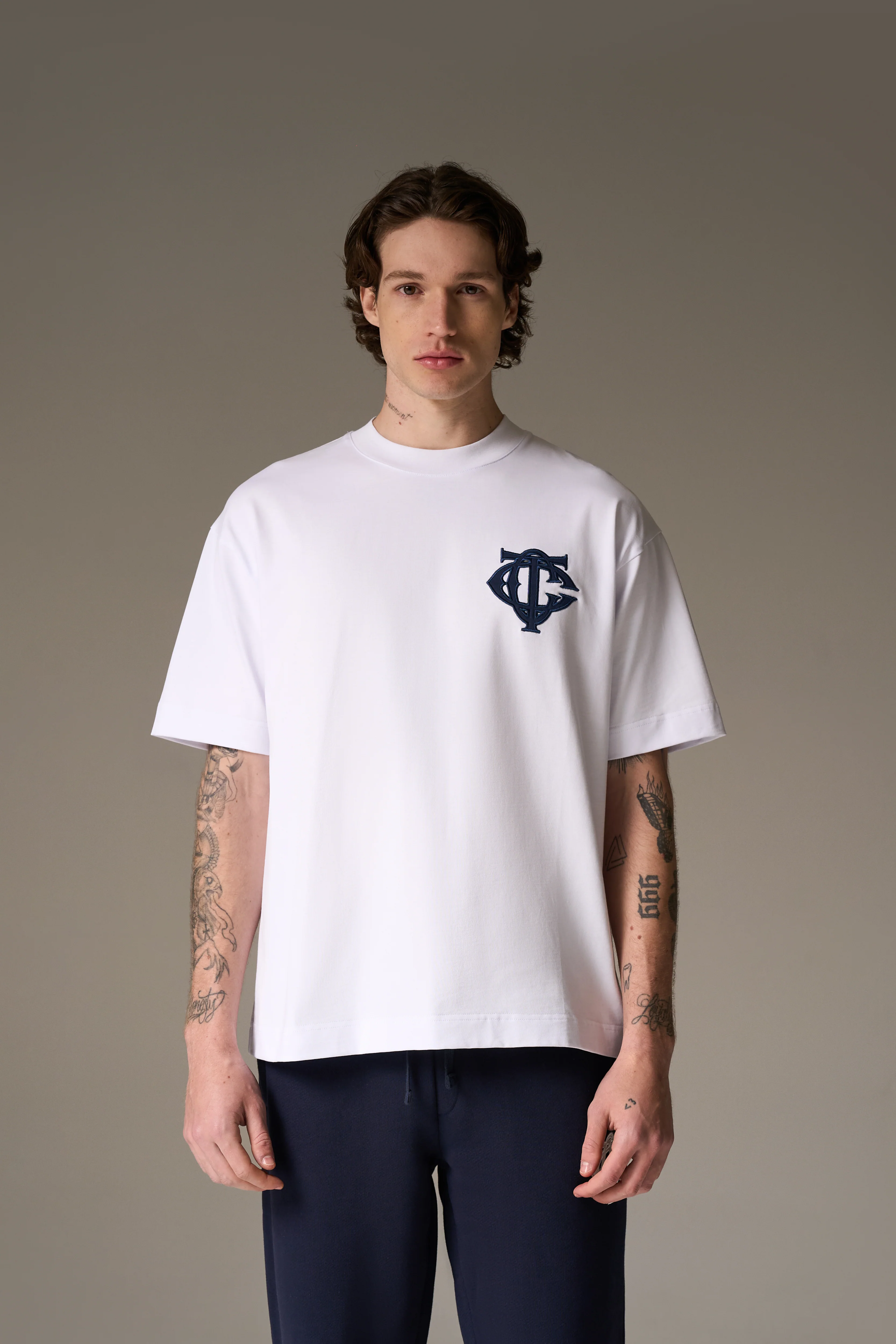 MONOGRAM EMBLEM T-SHIRT - NAVY
