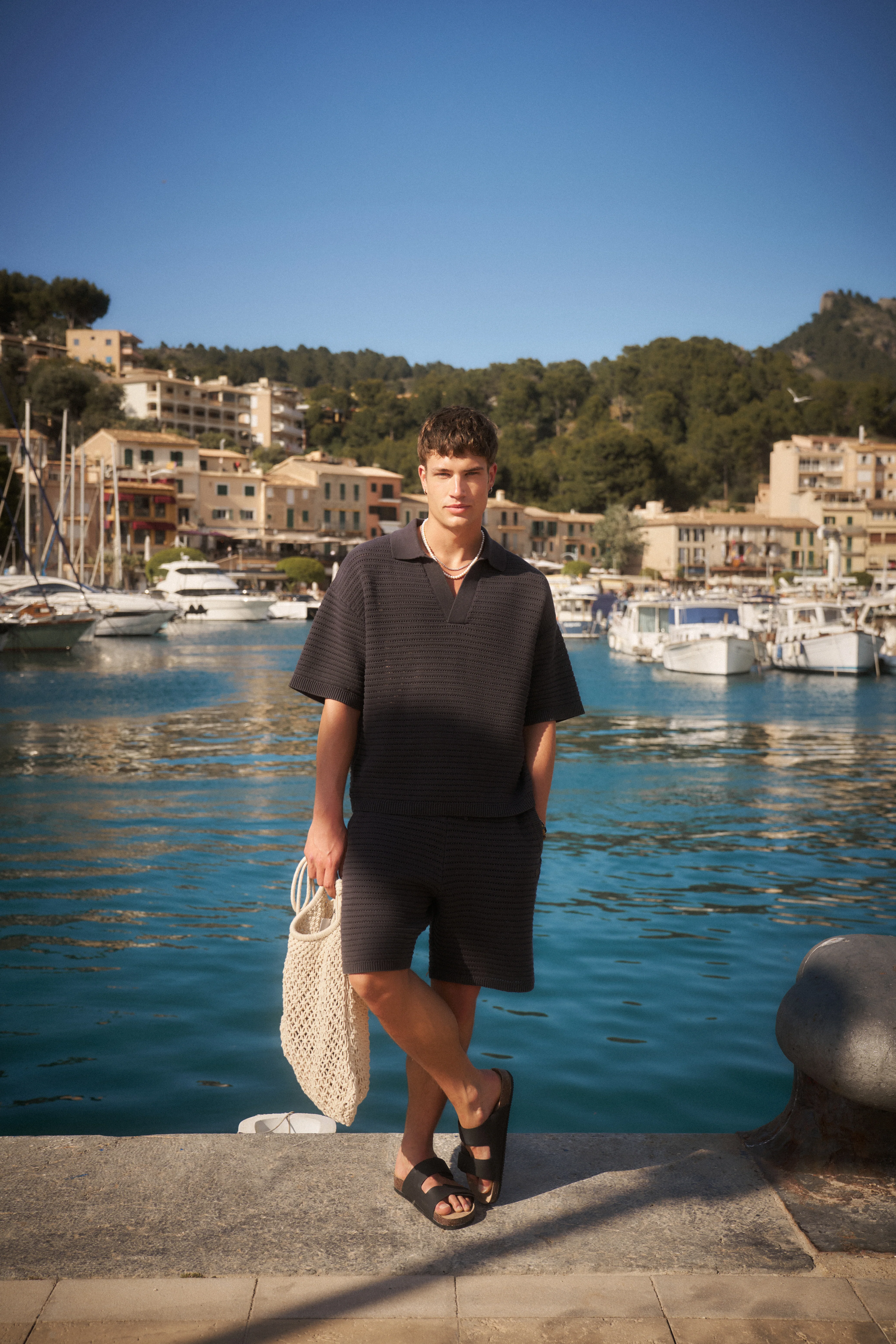 KNITTED SHORTS - CHARCOAL