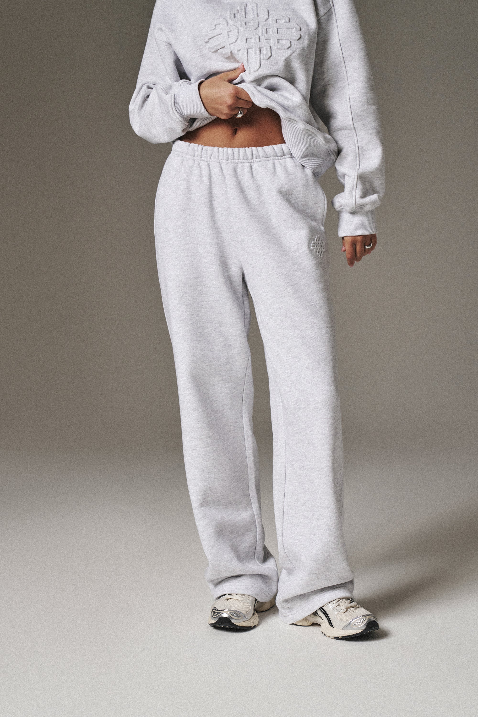 EMBOSSED STRAIGHT LEG JOGGERS - GREY MARL