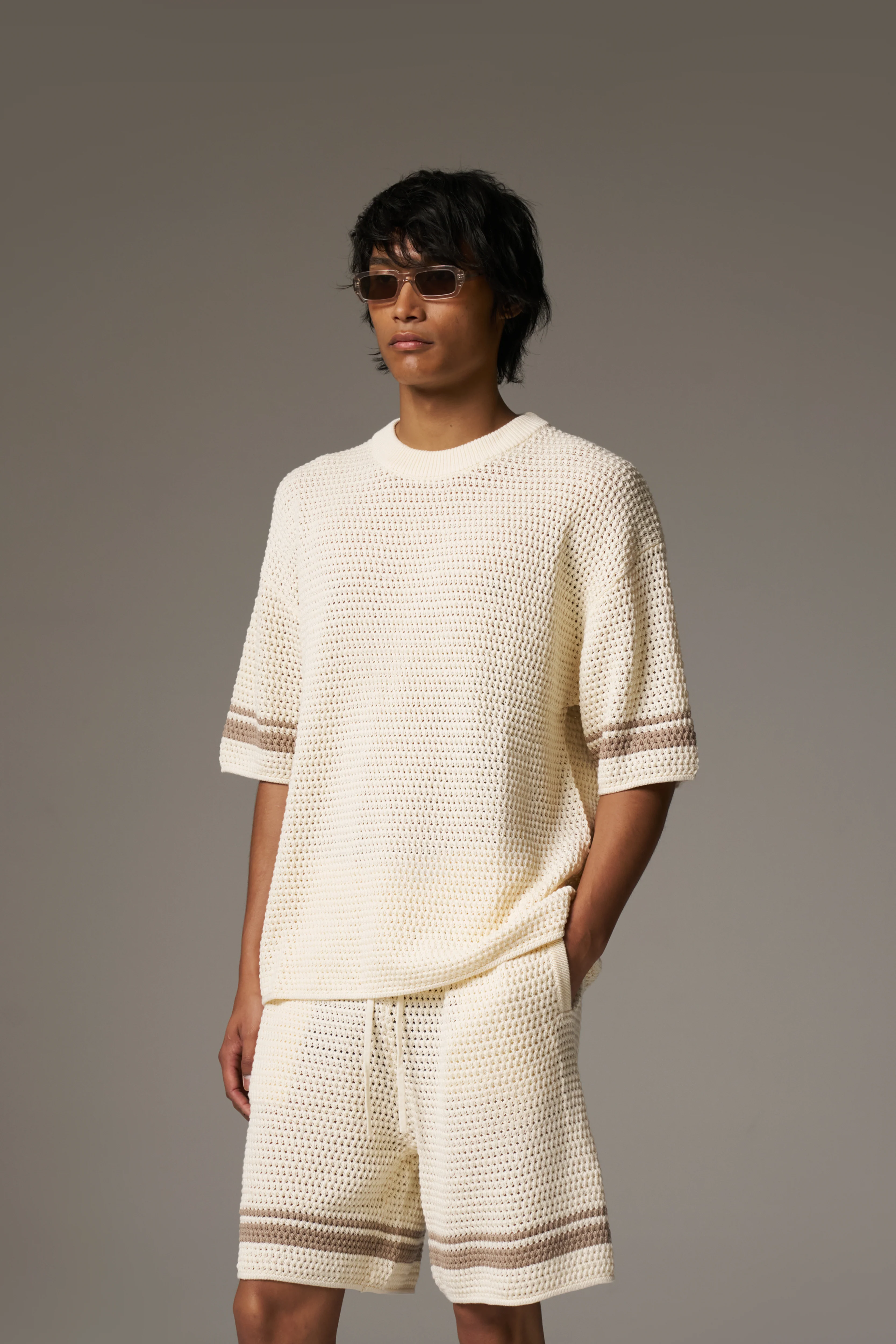 CROCHET KNITTED CONTRAST STRIPE T-SHIRT - OFF WHITE