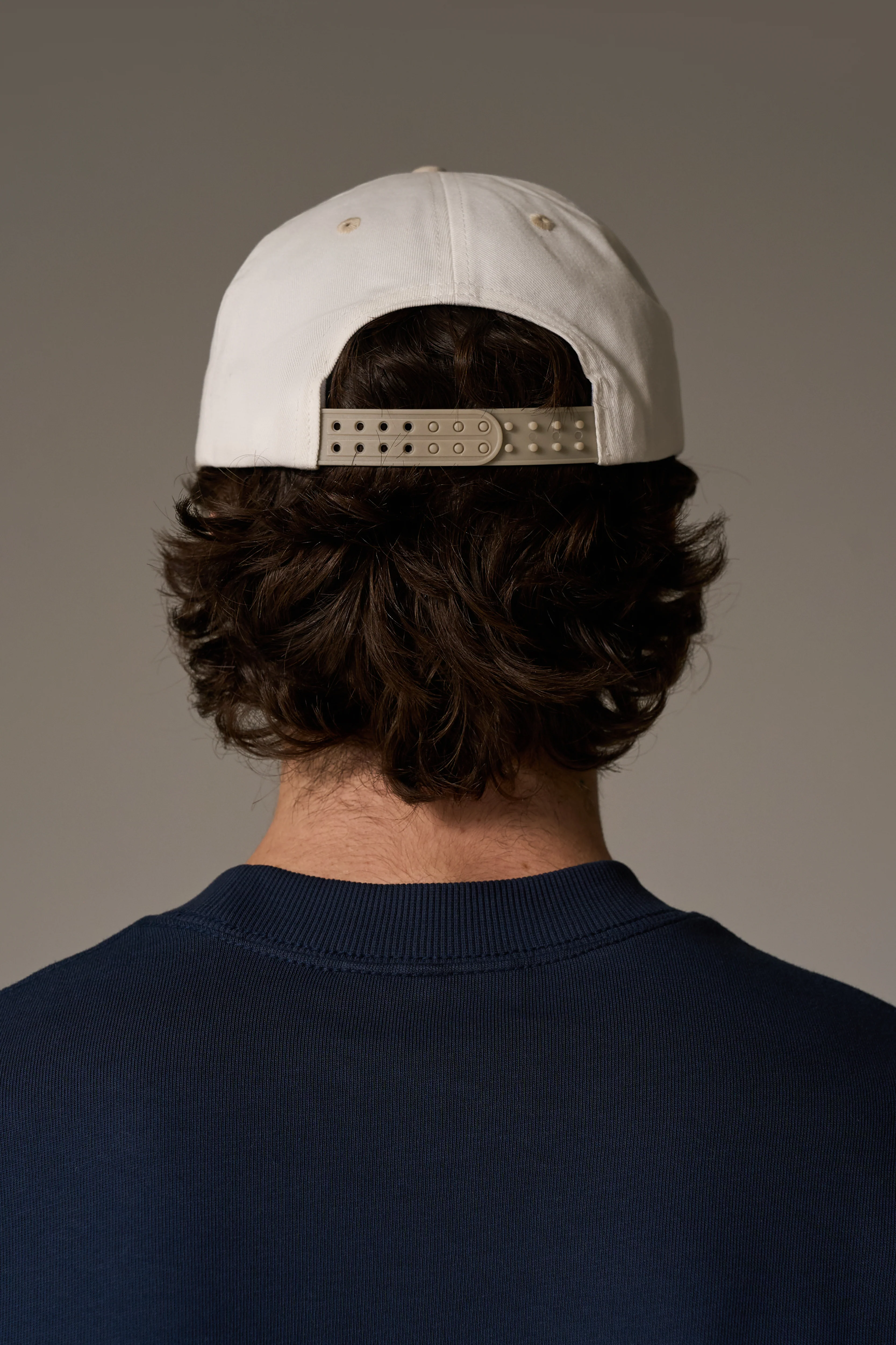 LAUREL EMBROIDERY CAP - BEIGE