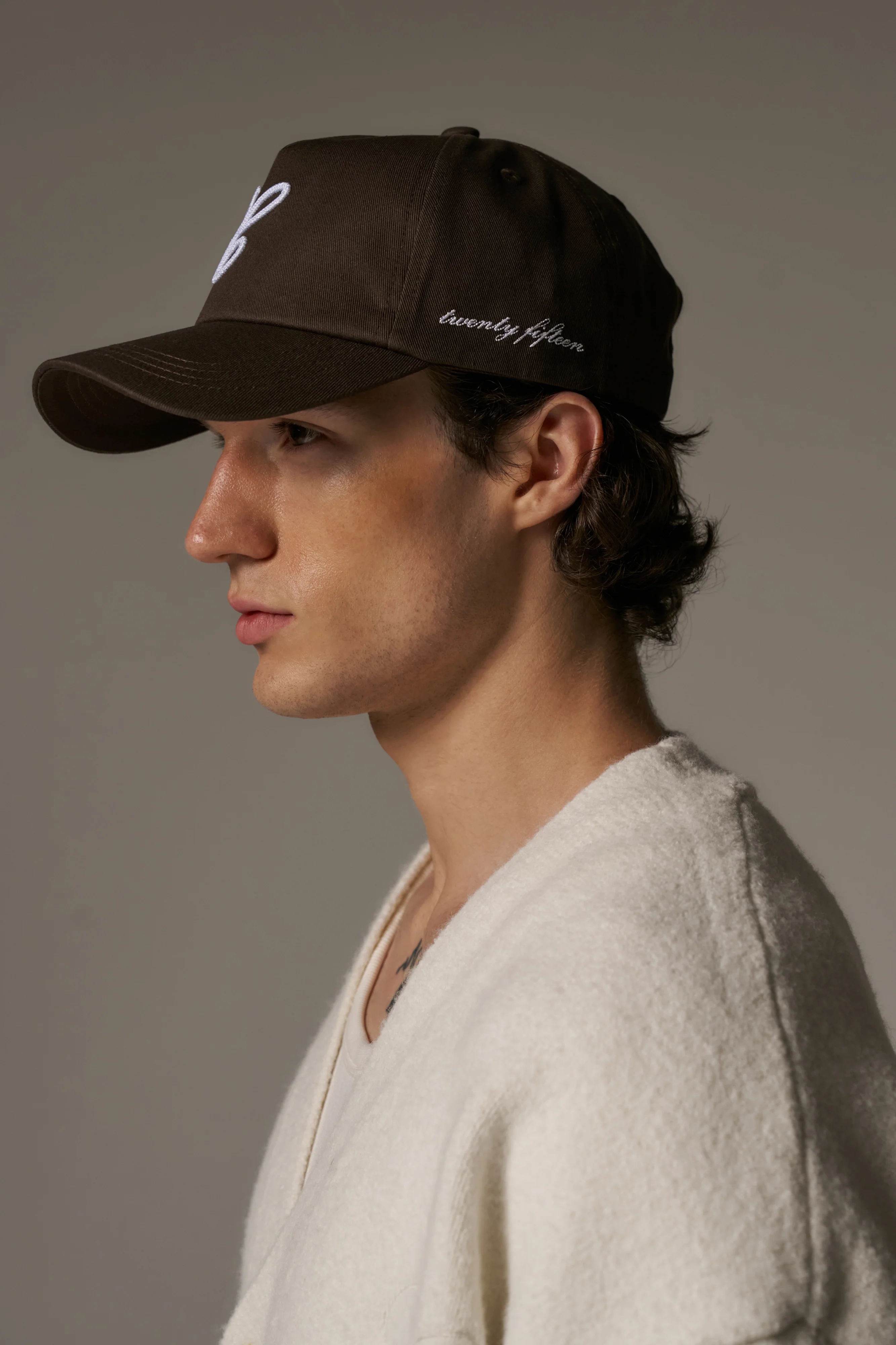 C SCRIPT CAP - BROWN