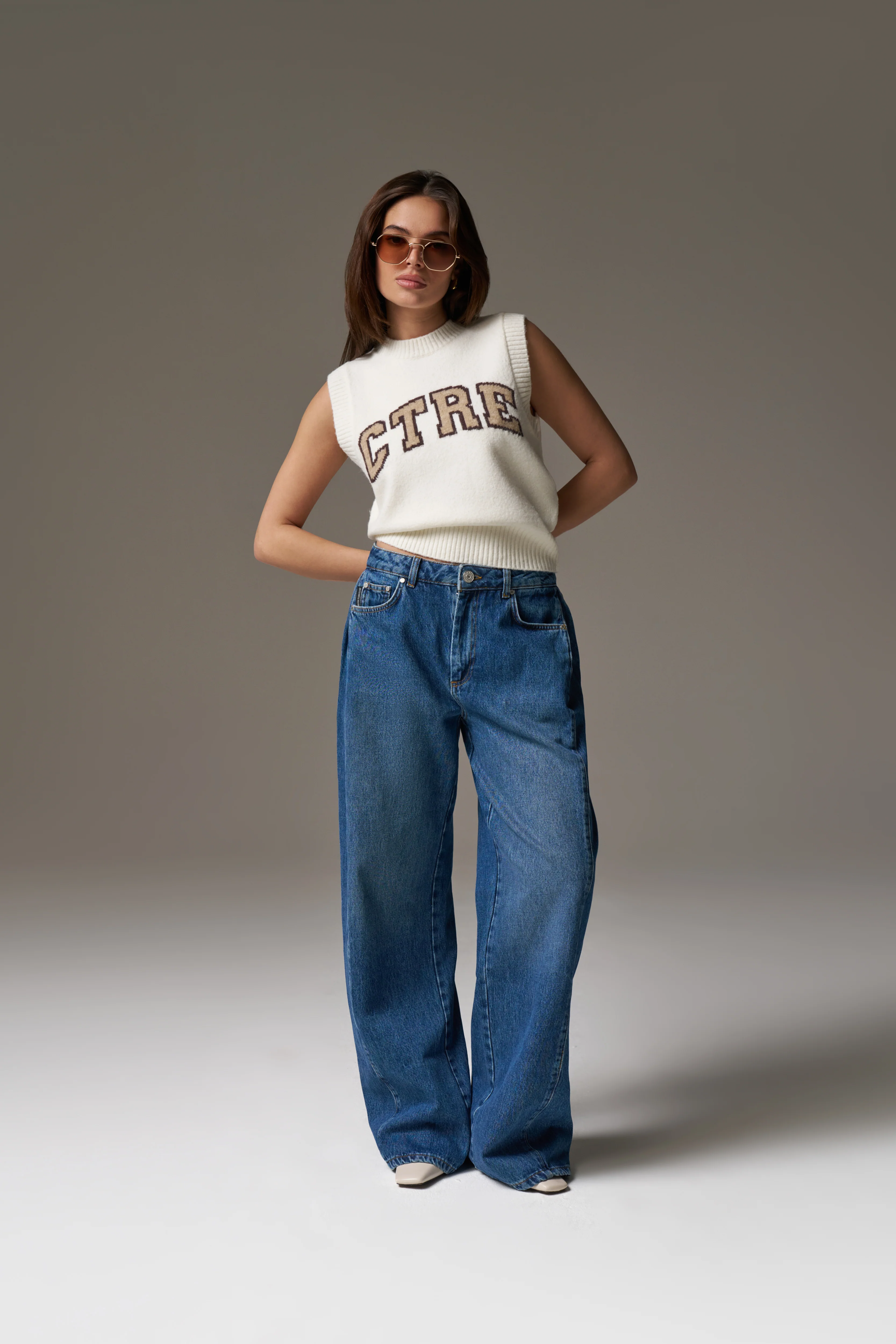 CTRE KNITTED VEST - OFF WHITE