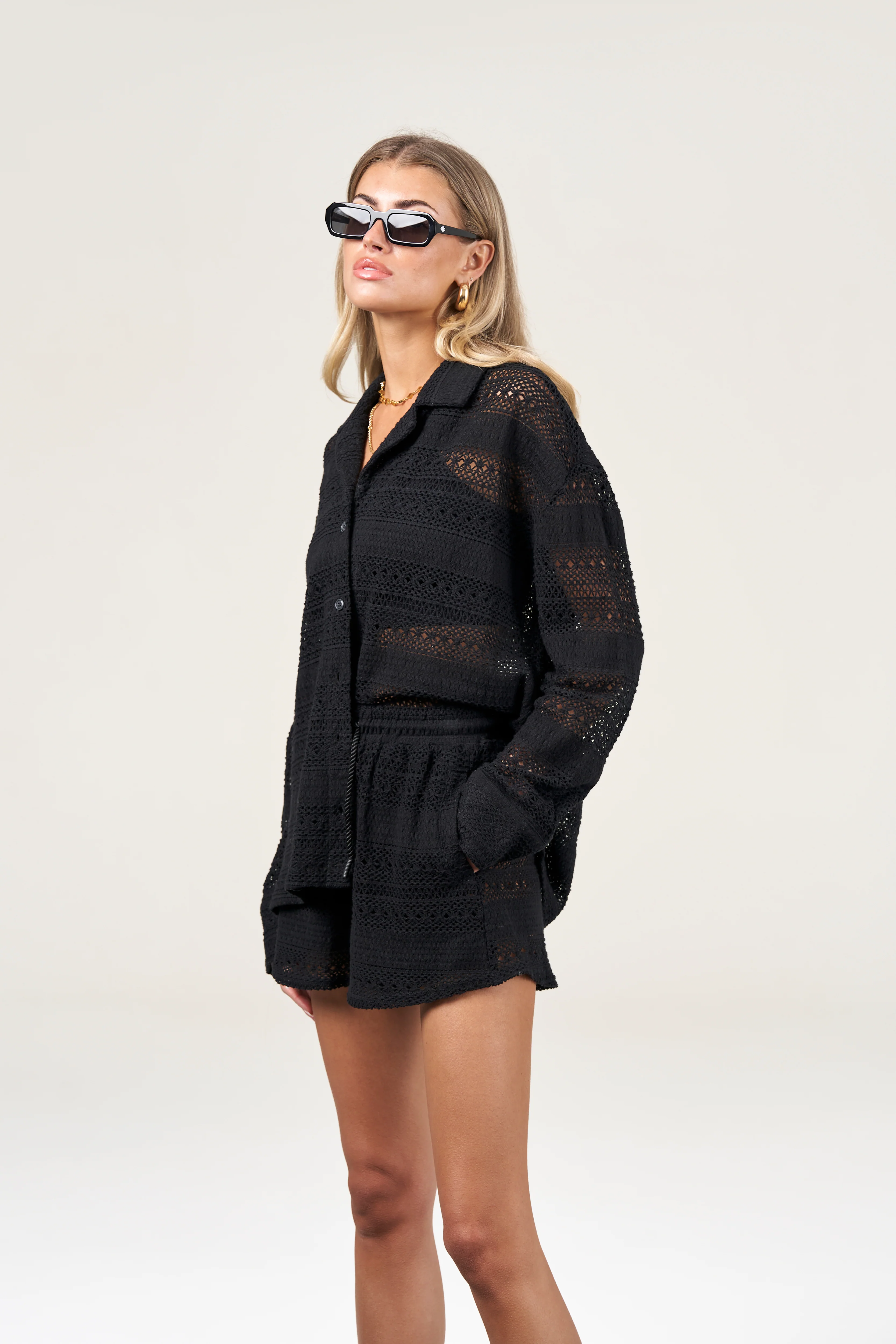 TEXTURED CROCHET SHIRT - BLACK