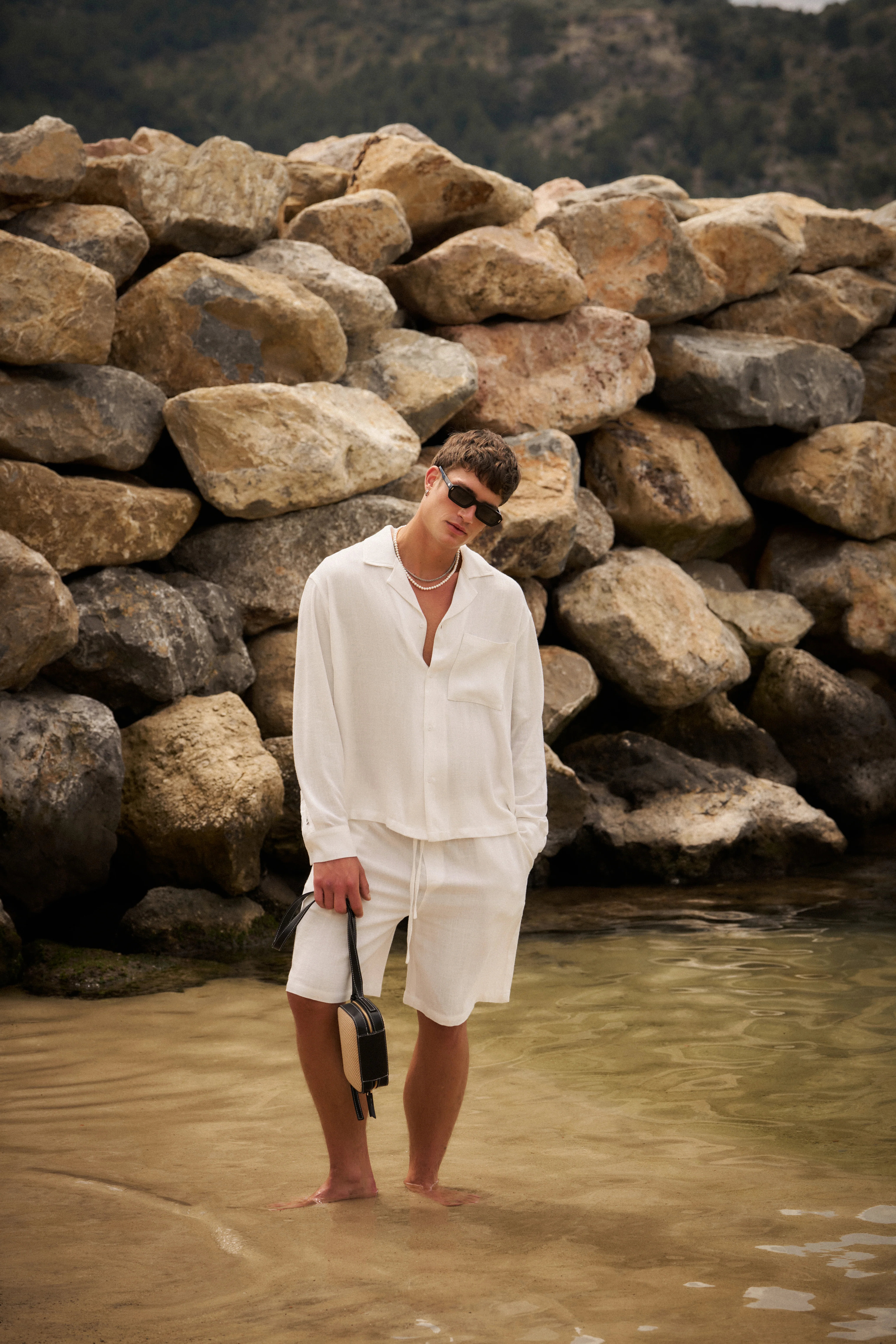 TEXTURED WOVEN SHIRT - WHITE