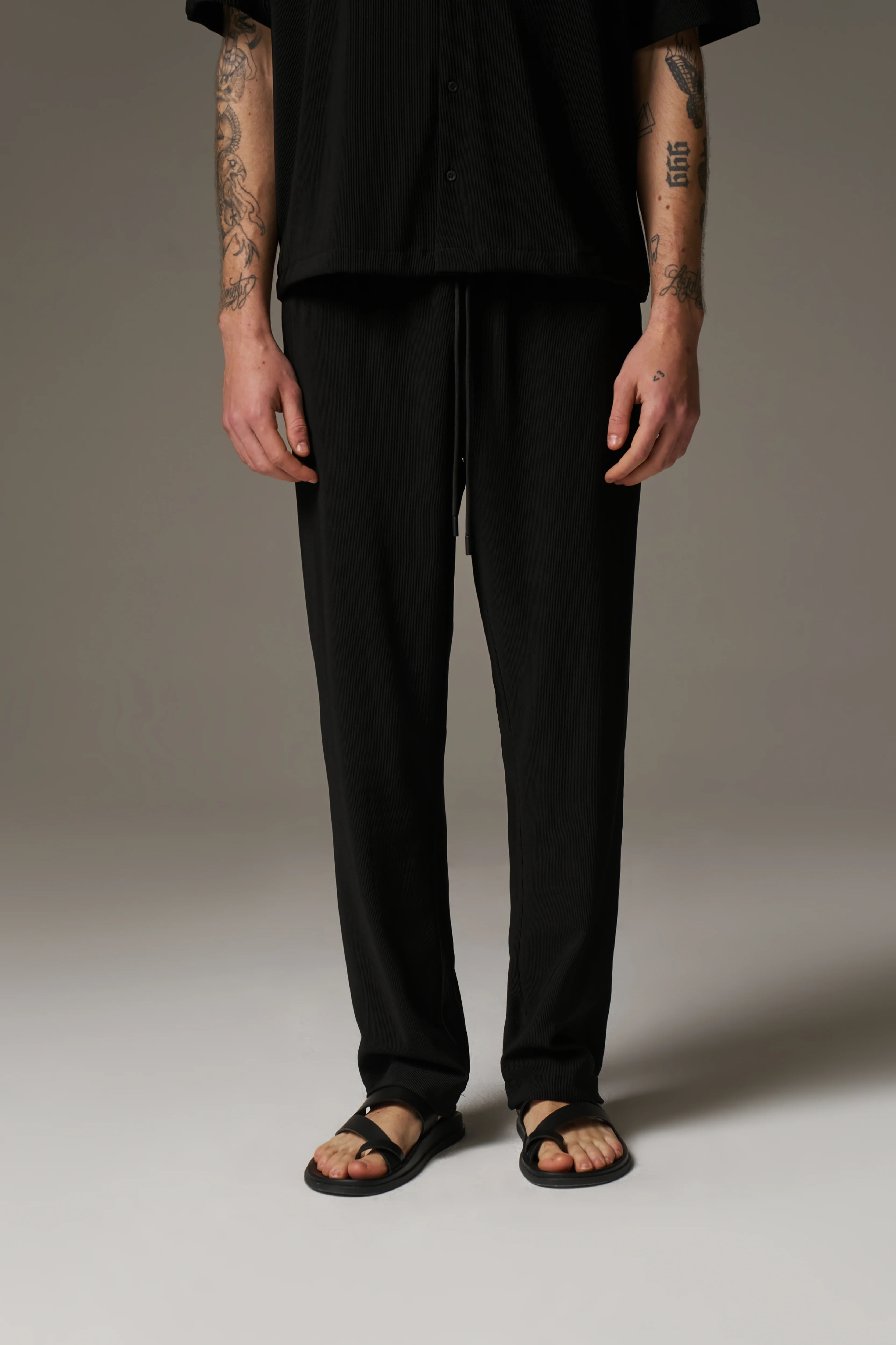 RIBBED TROUSERS - BLACK