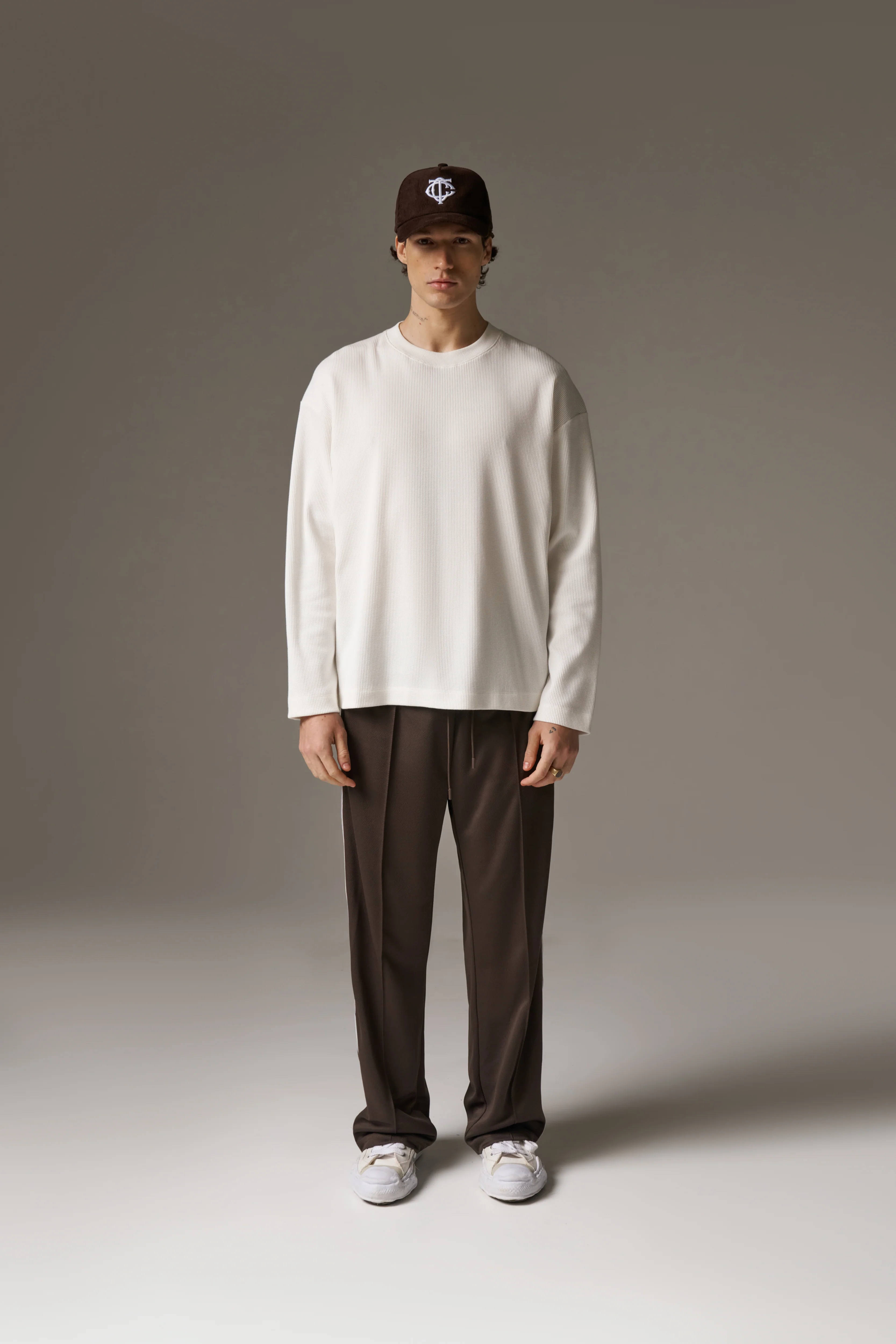 WAFFLE LONG SLEEVE T-SHIRT - OFF WHITE