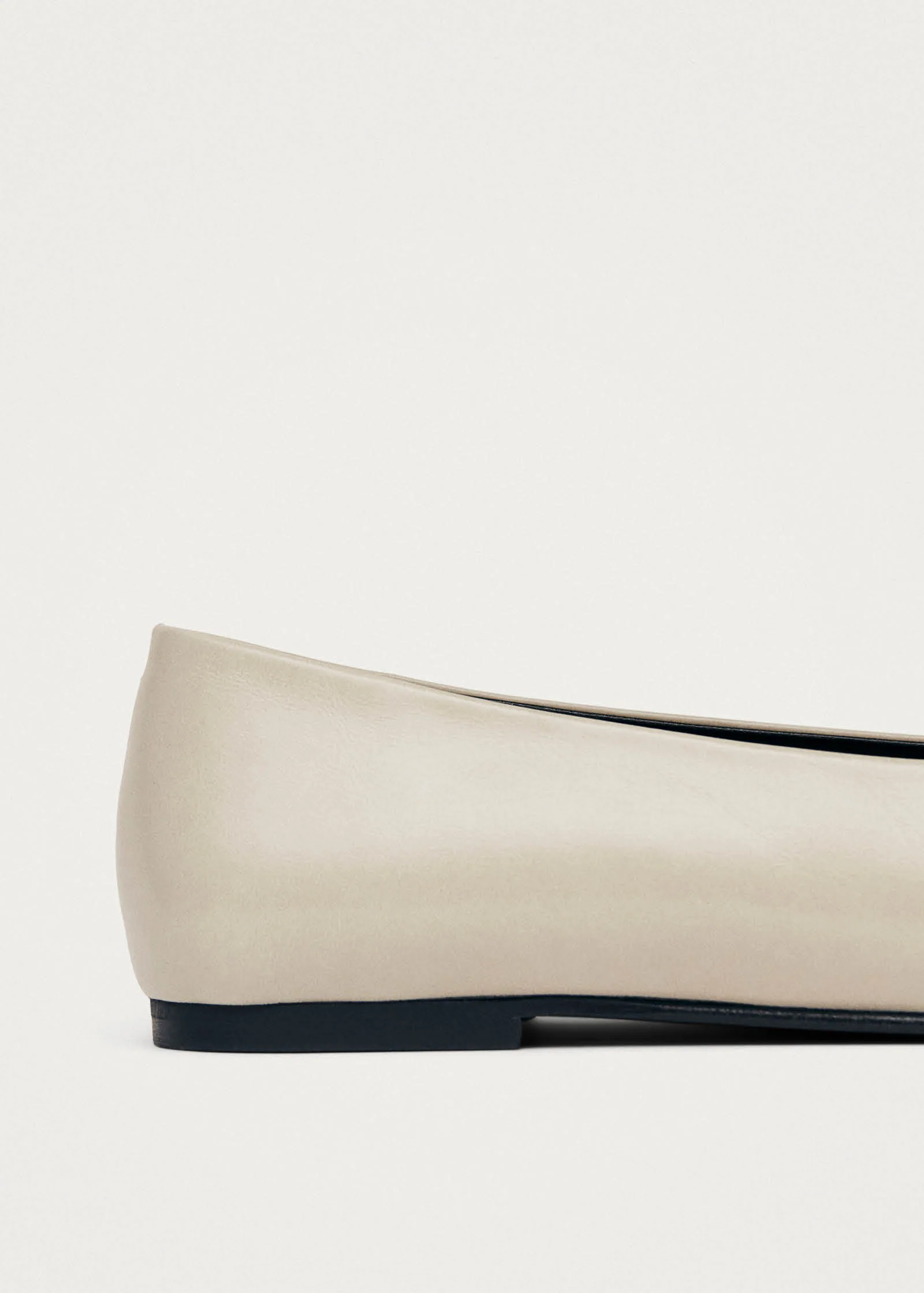 Katia Rift Cream Leather Ballet Flats