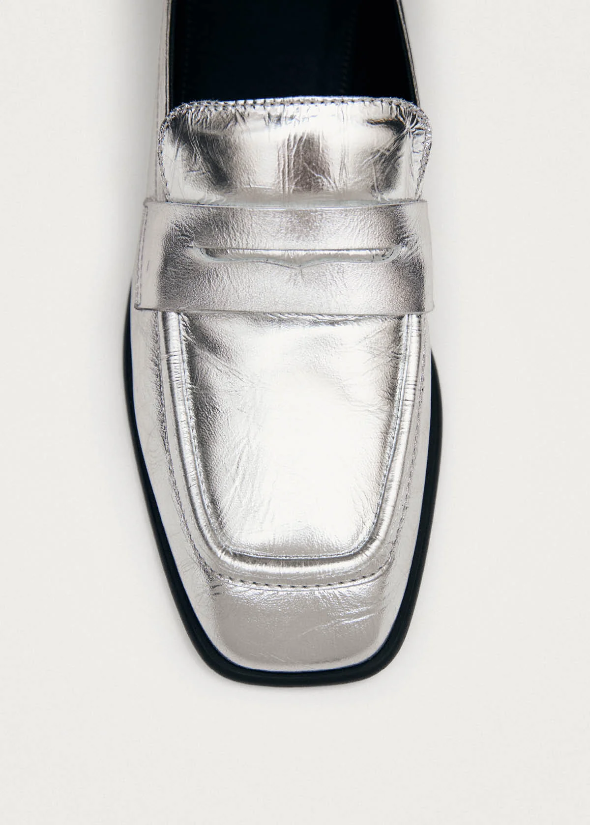 Zaha Shimmer Silver Leather Loafers