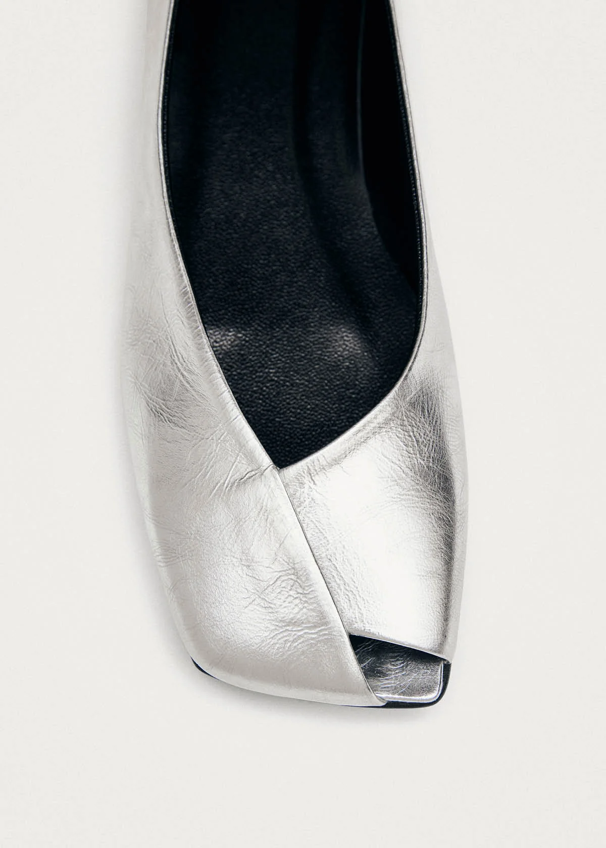 Katia Shimmer Silver Leather Ballet Flats