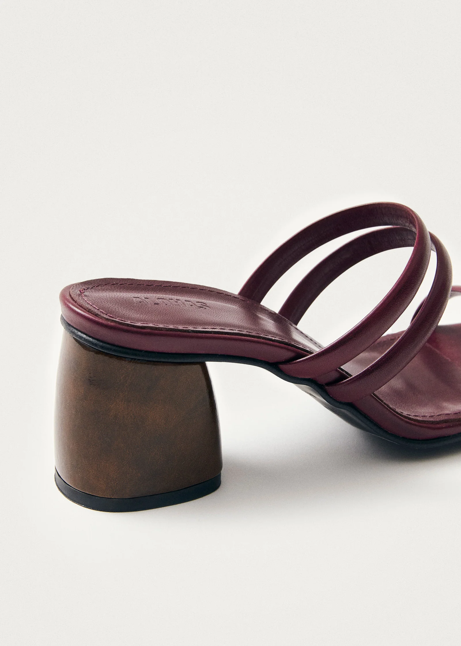 Indiana Bare Burgundy Leather Sandals