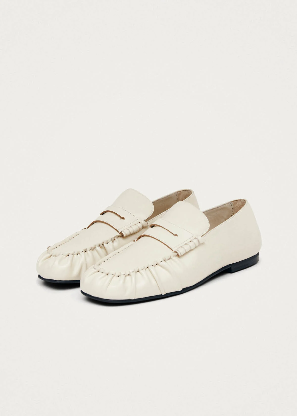 Aven Cream Leather Loafers