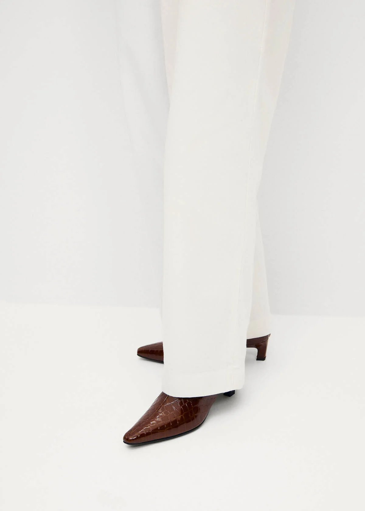 Ambar Alli Brown Leather Ankle Boots