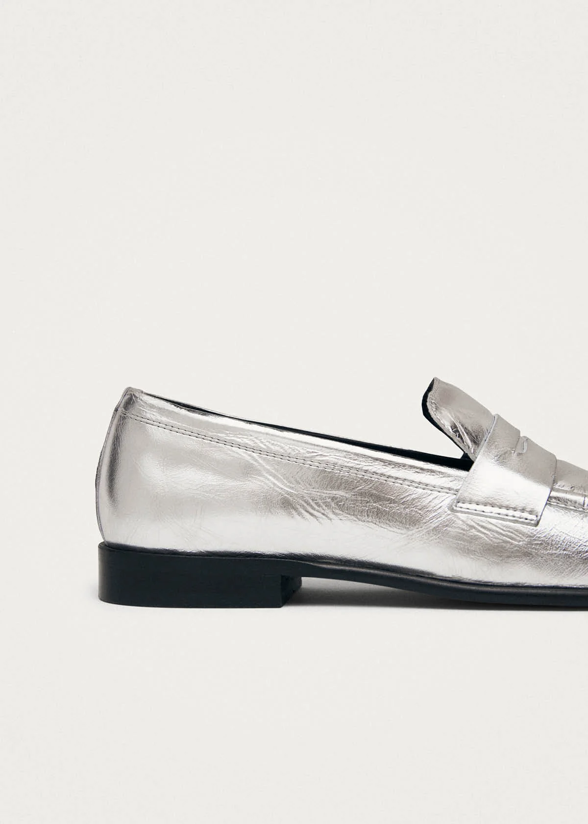 Zaha Shimmer Silver Leather Loafers